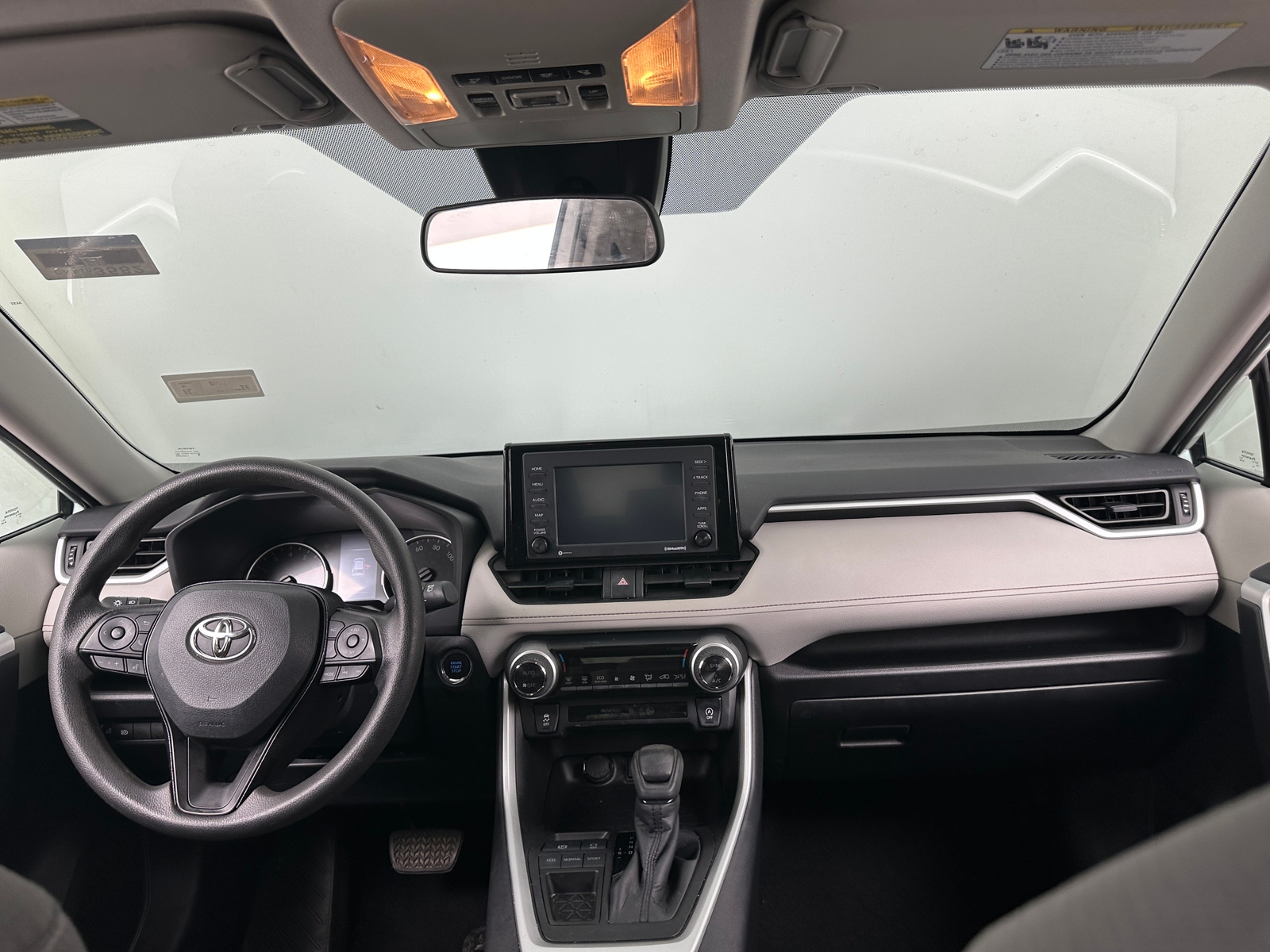 Thumbnail: 2021 Toyota RAV4 - 3