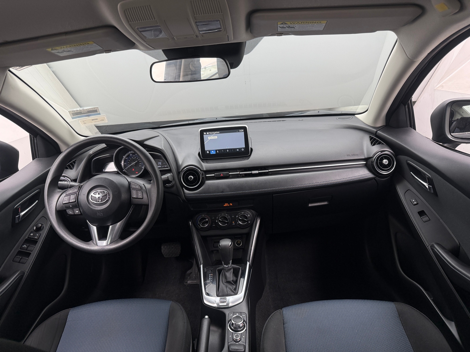 Thumbnail: 2018 Toyota Yaris iA - 3