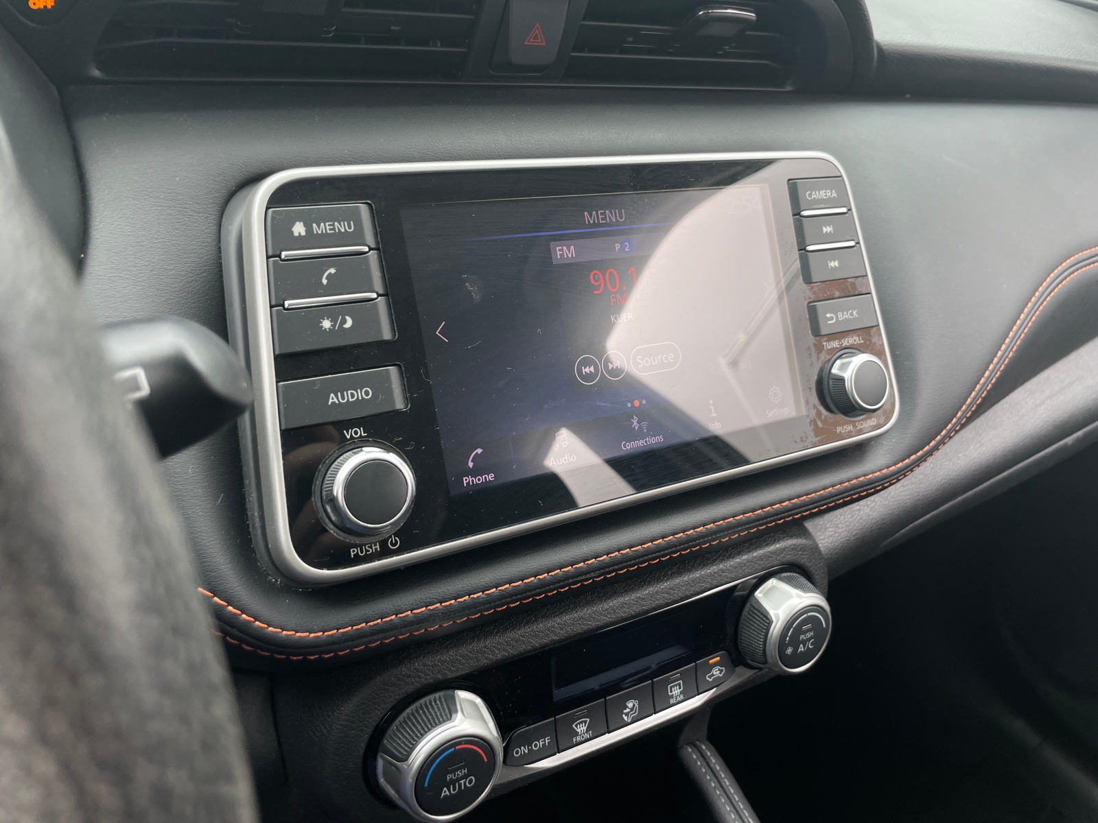 Thumbnail: 2018 Nissan Kicks - 4