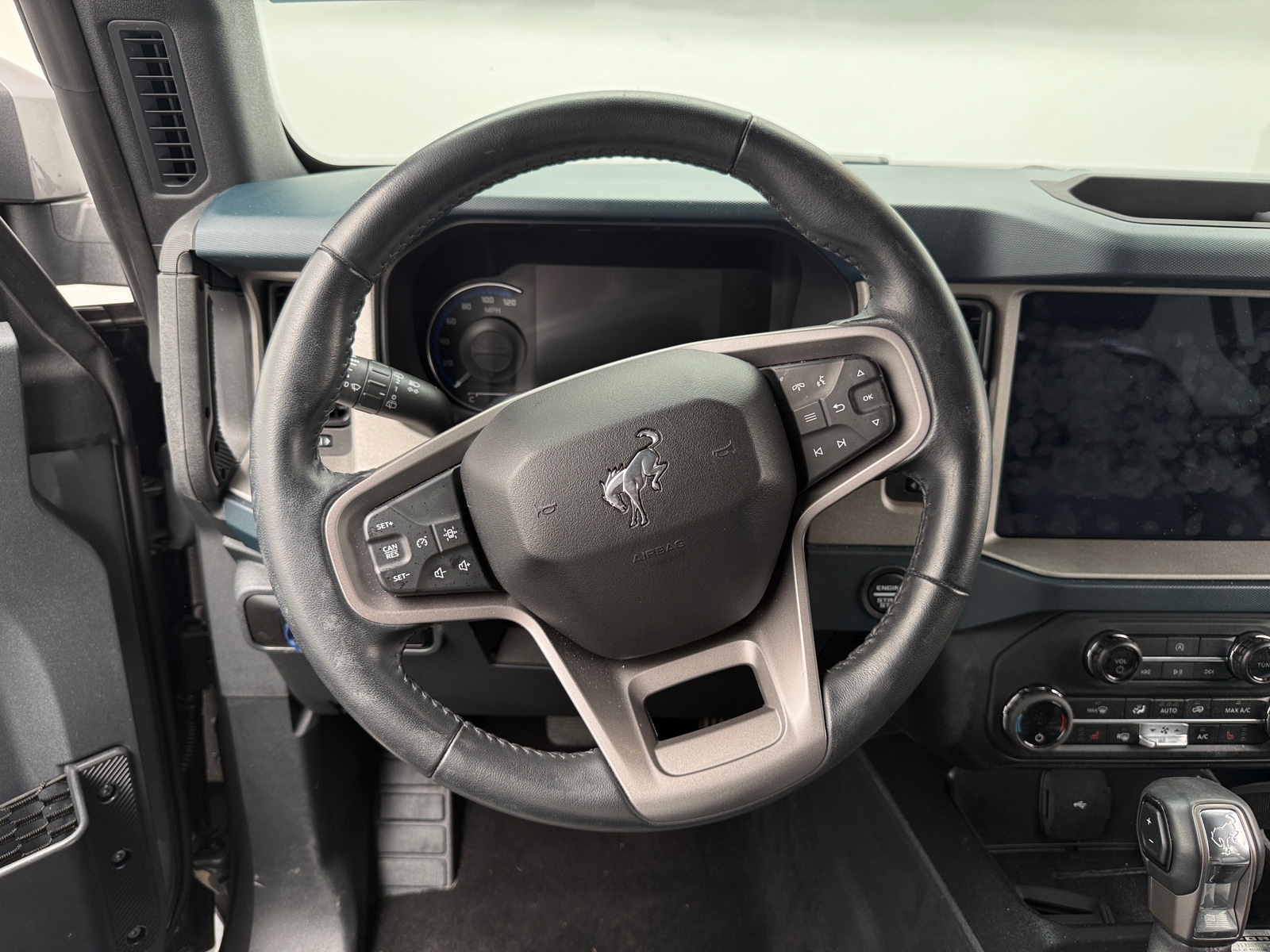 Thumbnail: 2024 Ford Bronco - 4