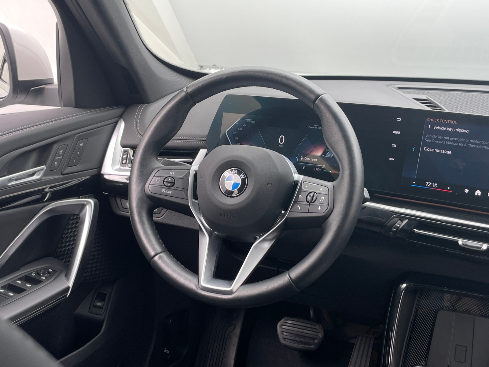 Thumbnail: 2026 BMW X1 - 5