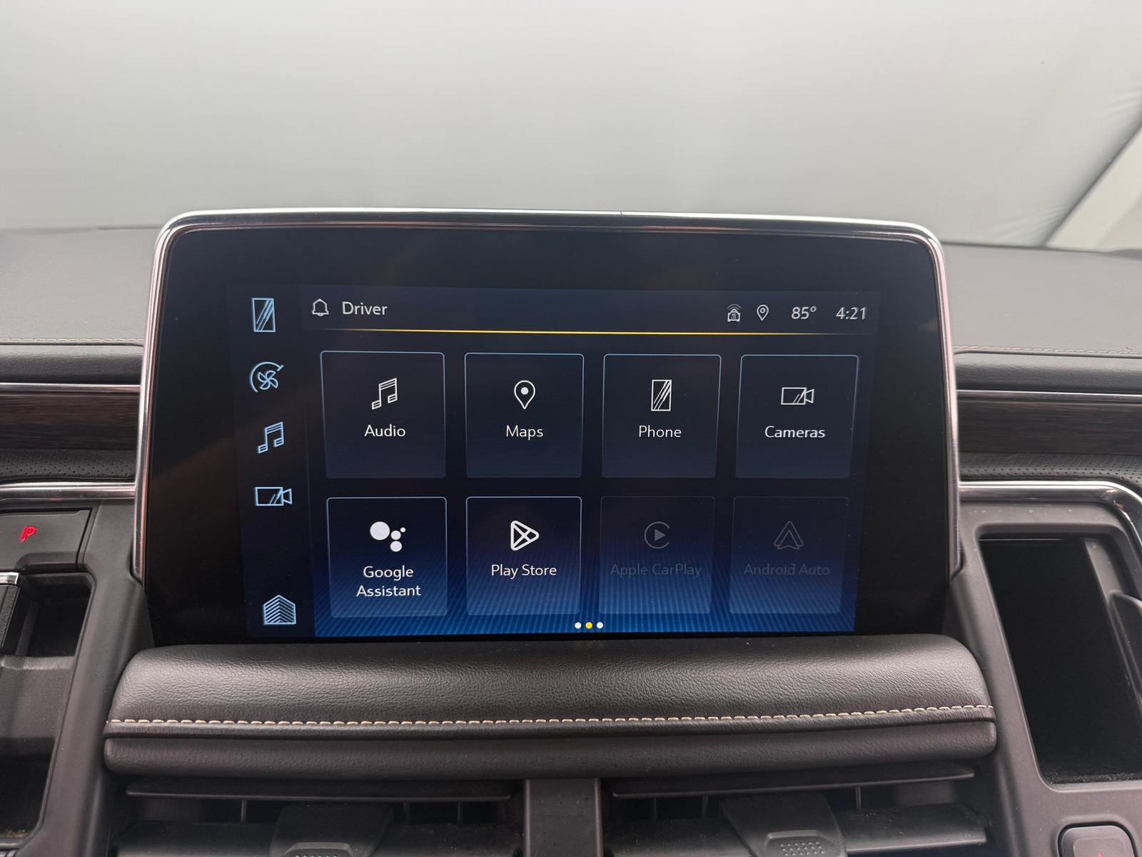 Thumbnail: 2023 Chevrolet Suburban - 3