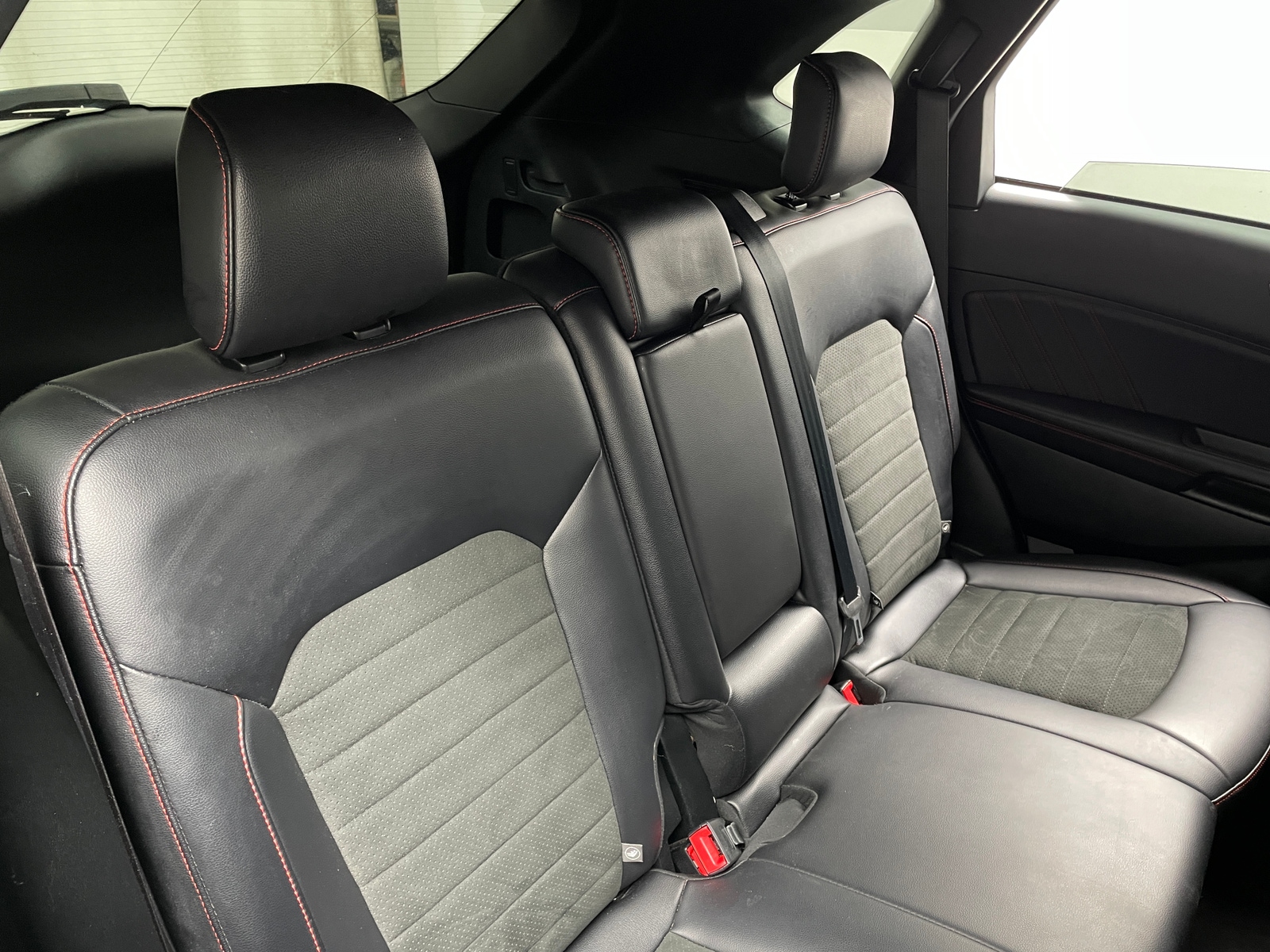 Thumbnail: 2022 Ford Edge - 5