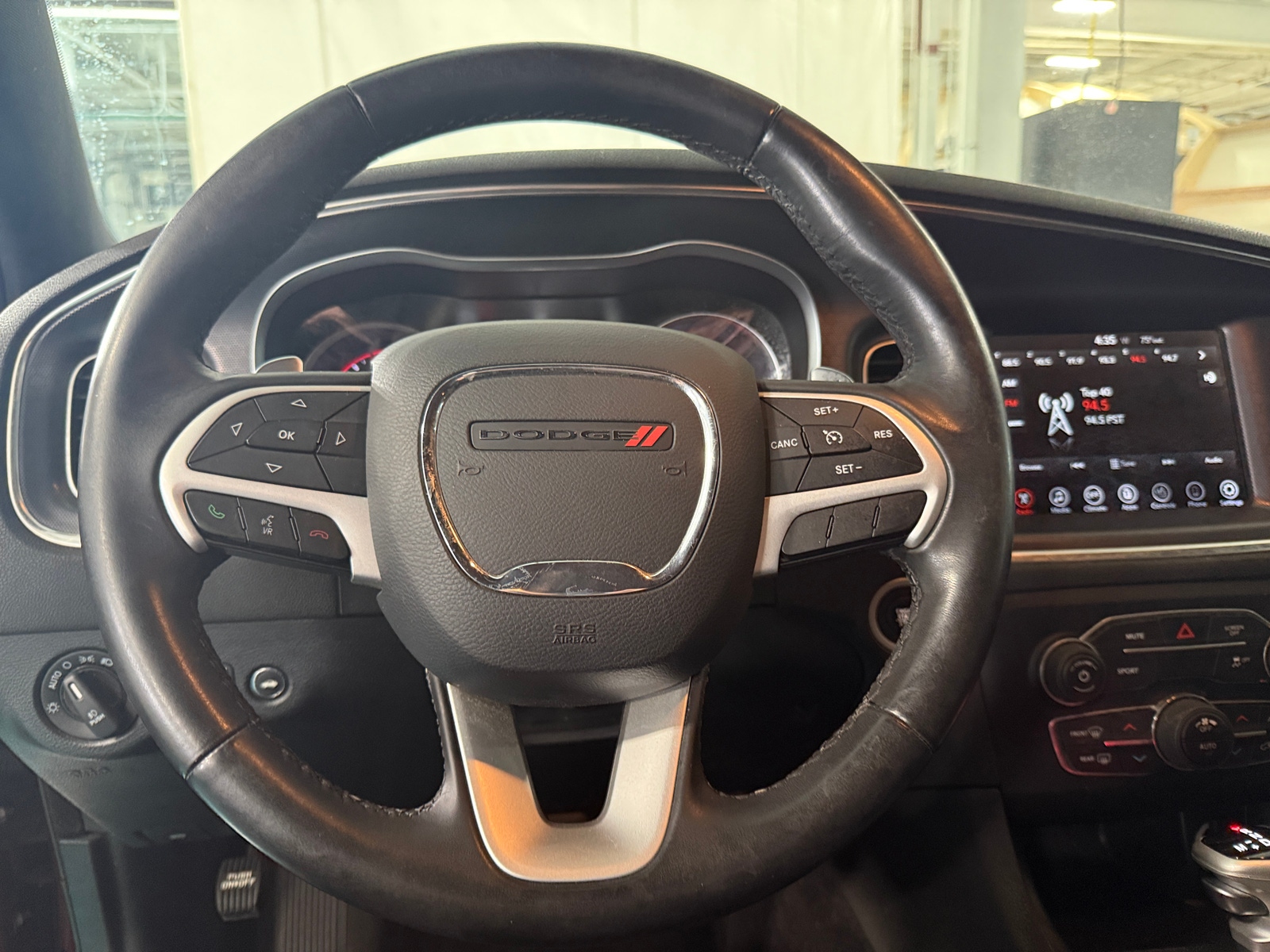 Thumbnail: 2017 Dodge Charger - 5