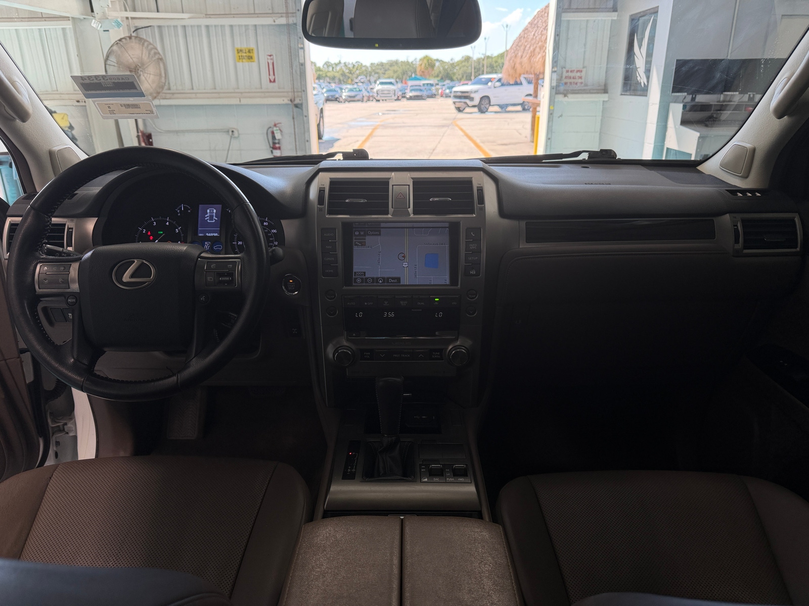 Thumbnail: 2019 Lexus GX - 3