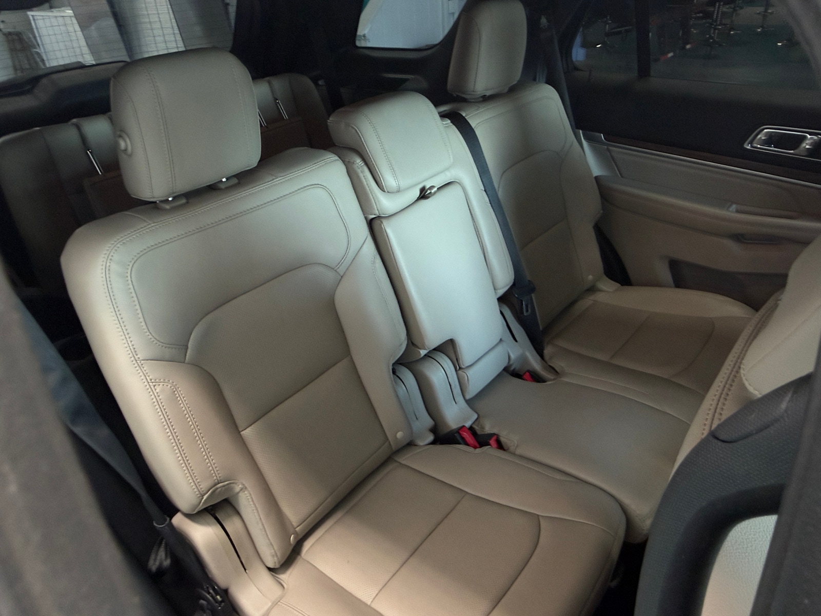 Thumbnail: 2018 Ford Explorer - 5