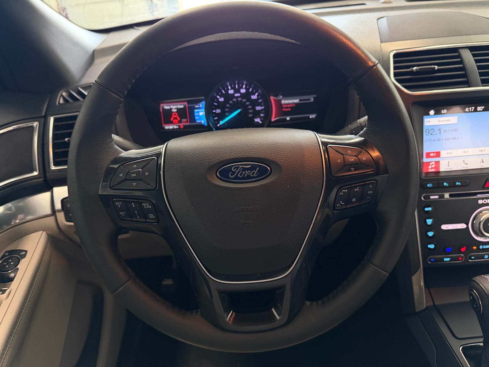 Thumbnail: 2018 Ford Explorer - 4