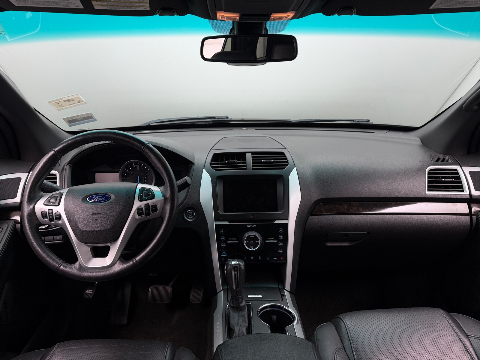 Thumbnail: 2015 Ford Explorer - 2