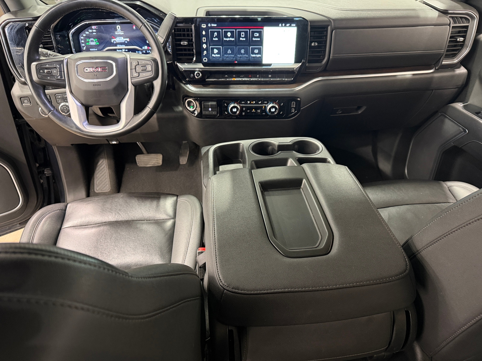 Thumbnail: 2025 GMC Sierra 1500 - 2