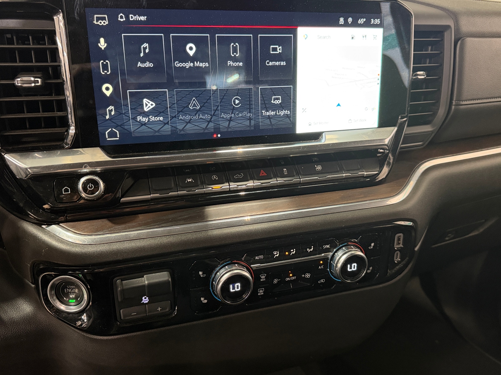 Thumbnail: 2025 GMC Sierra 1500 - 3