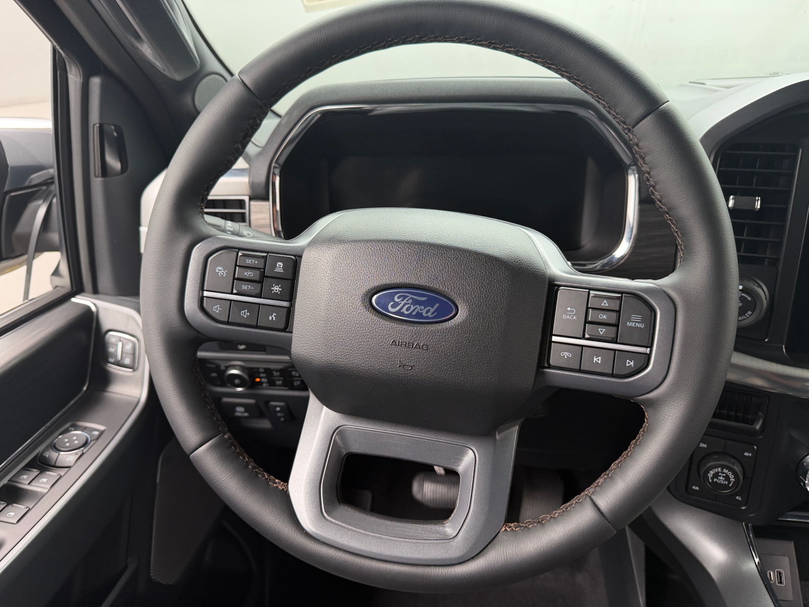 Thumbnail: 2026 Ford Econoline - 4