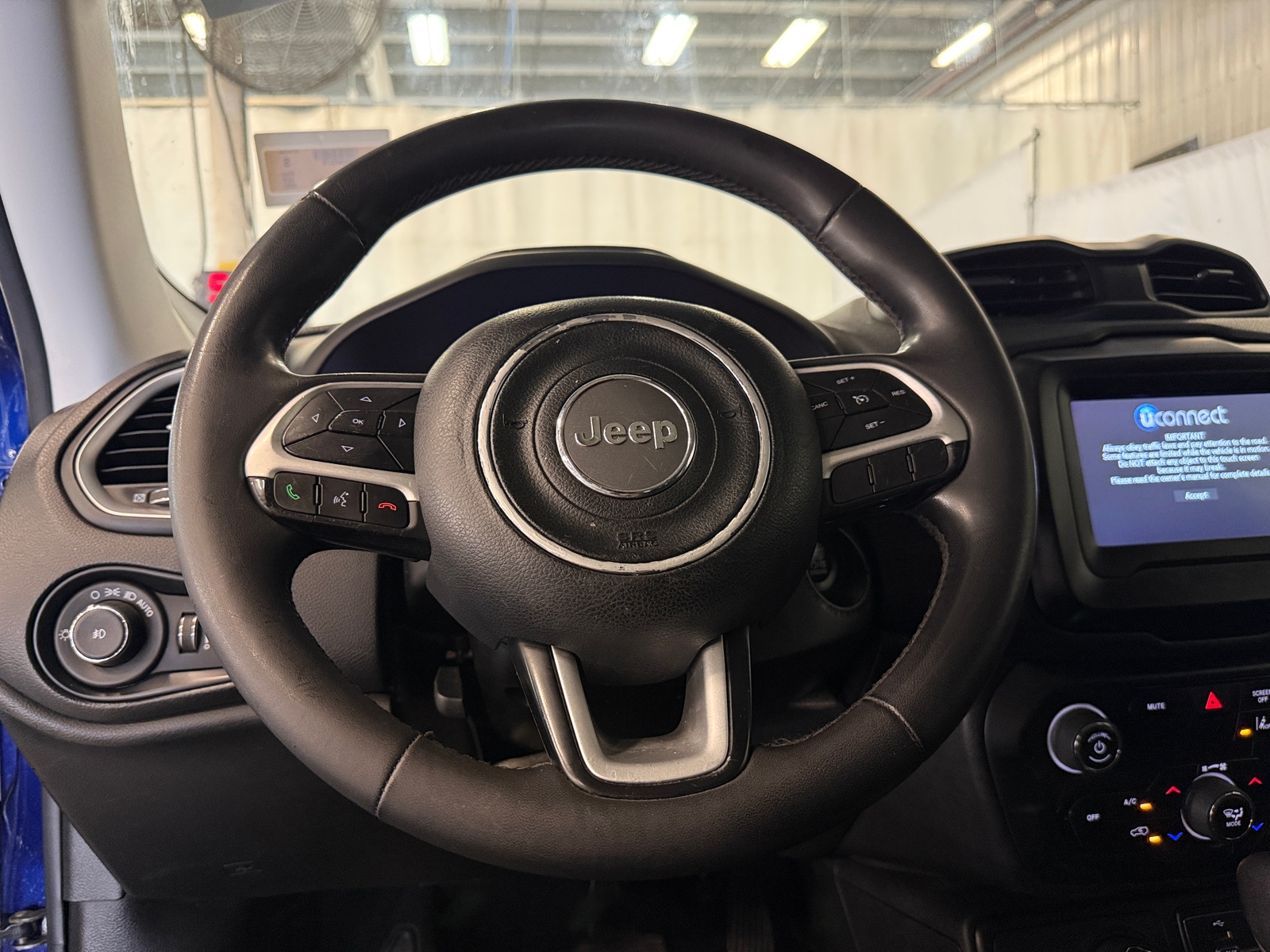 Thumbnail: 2021 Jeep Renegade - 5