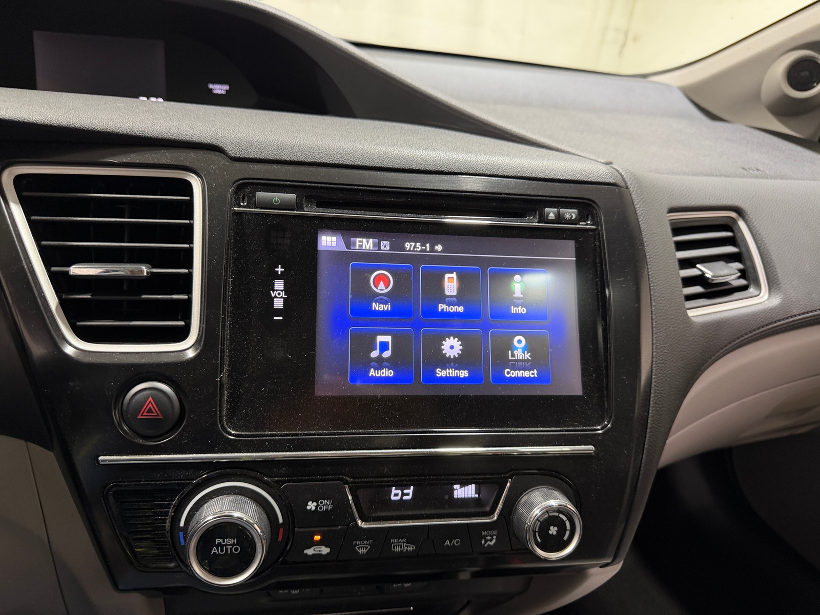 Thumbnail: 2015 Honda Civic - 3
