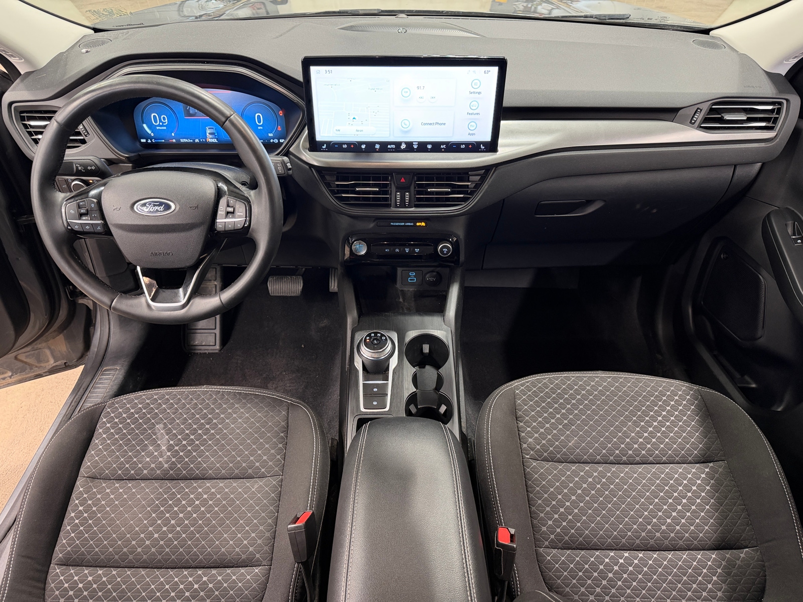Thumbnail: 2023 Ford Escape - 3