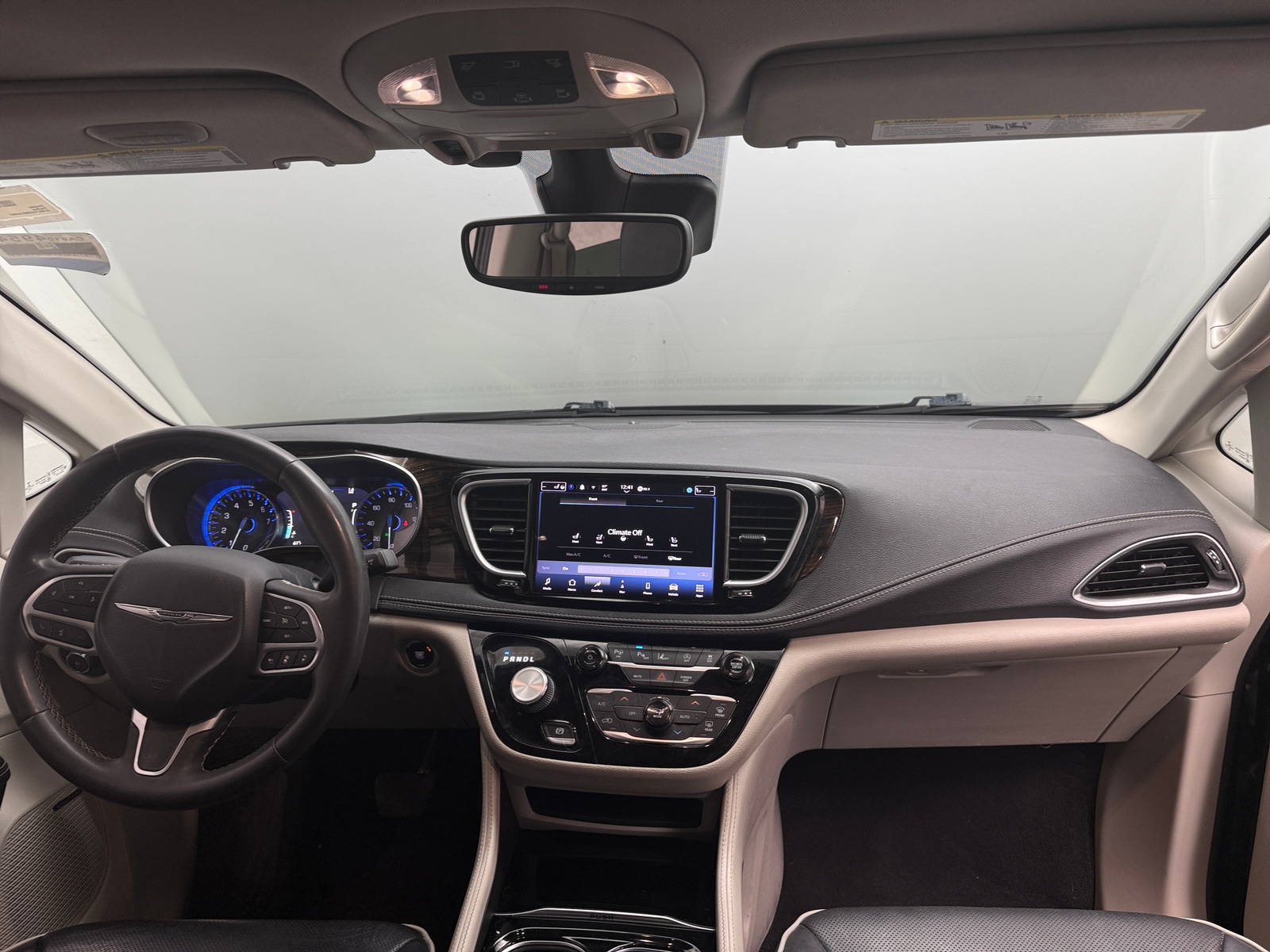 Thumbnail: 2022 Chrysler Pacifica - 2
