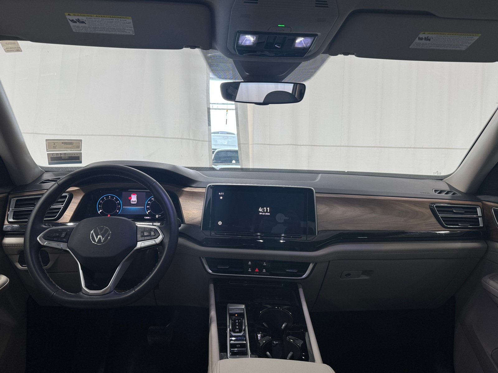 Thumbnail: 2025 Volkswagen Atlas - 3
