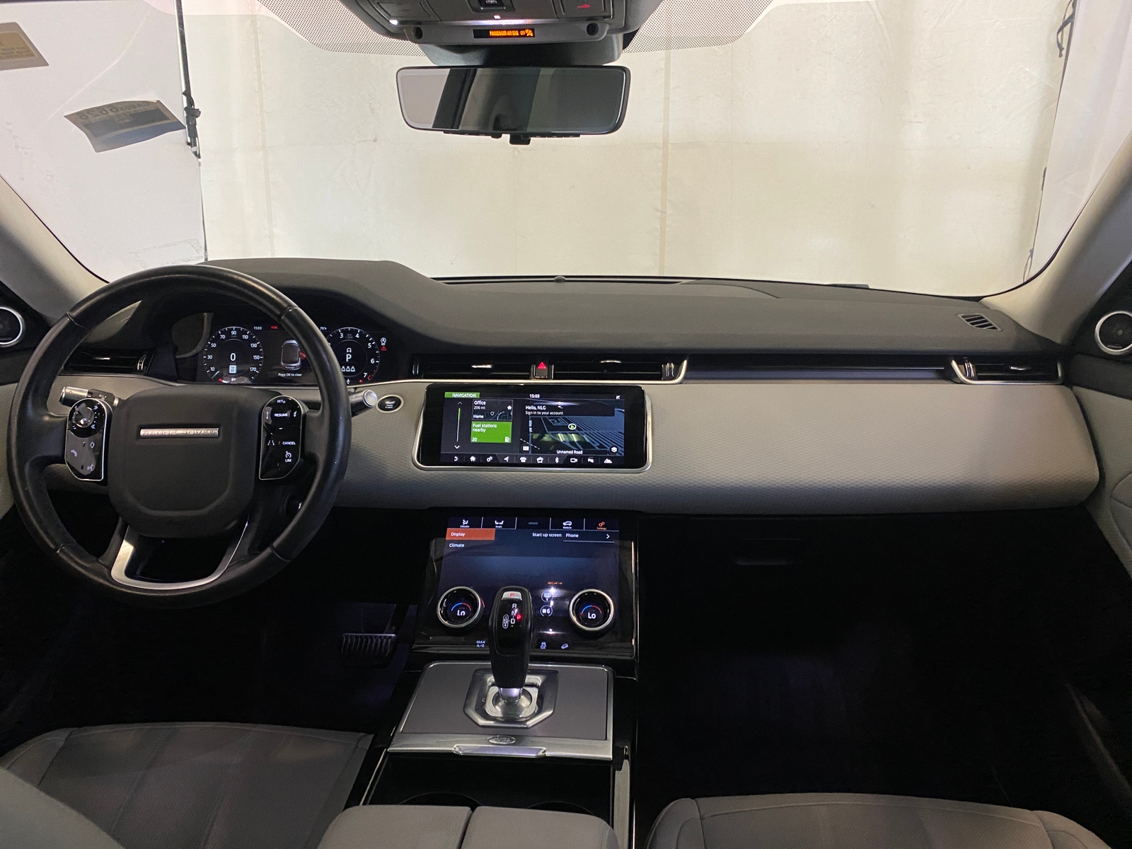 Thumbnail: 2020 Land Rover Range Rover Evoque - 2