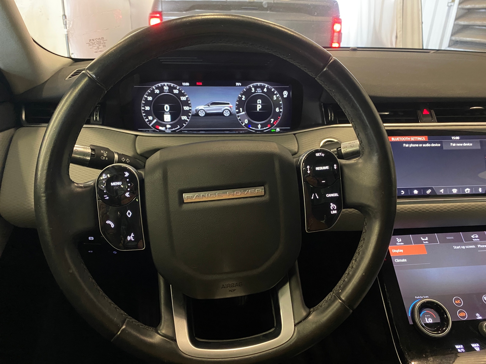 Thumbnail: 2020 Land Rover Range Rover Evoque - 4