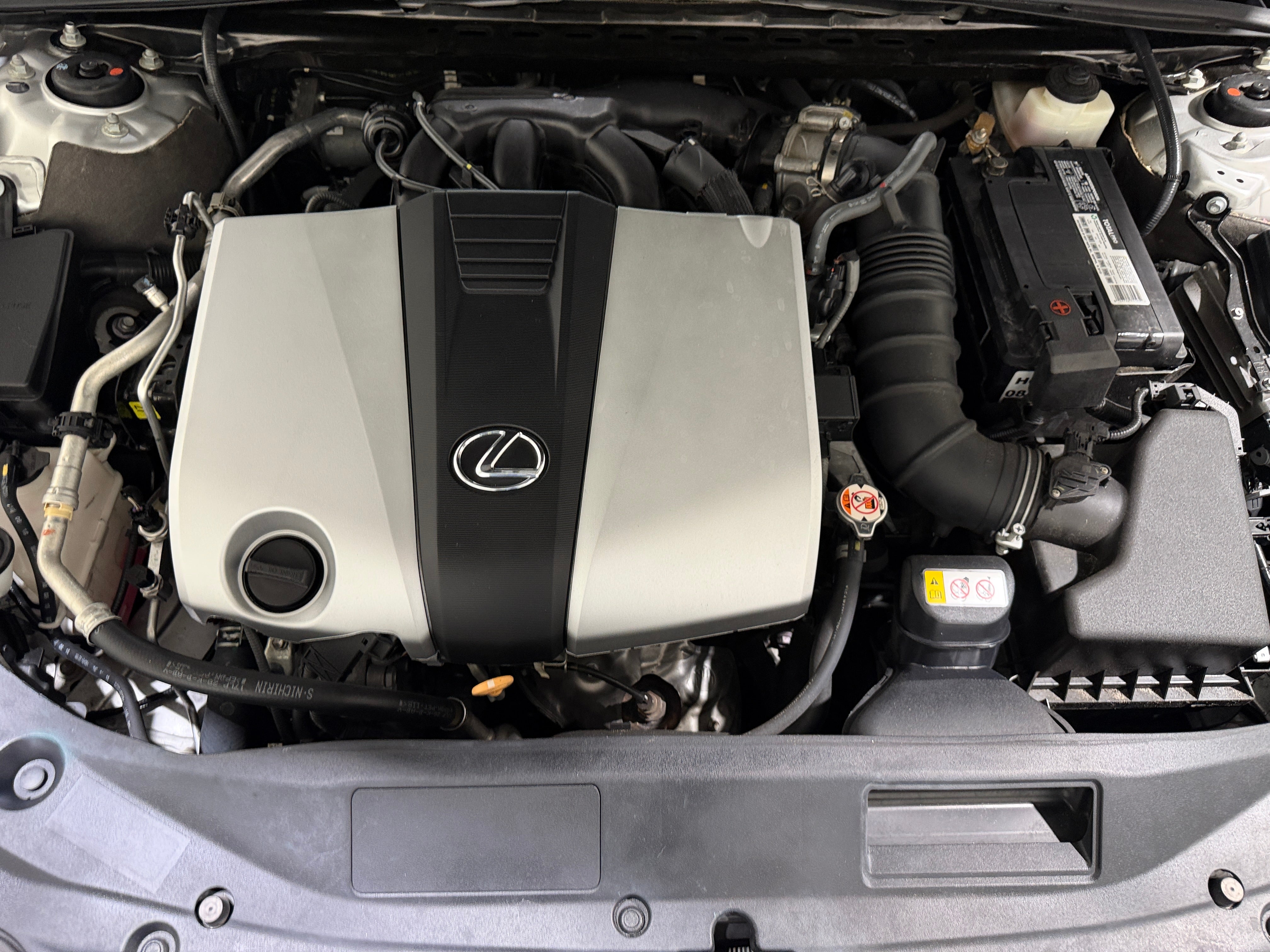 2019 Lexus ES