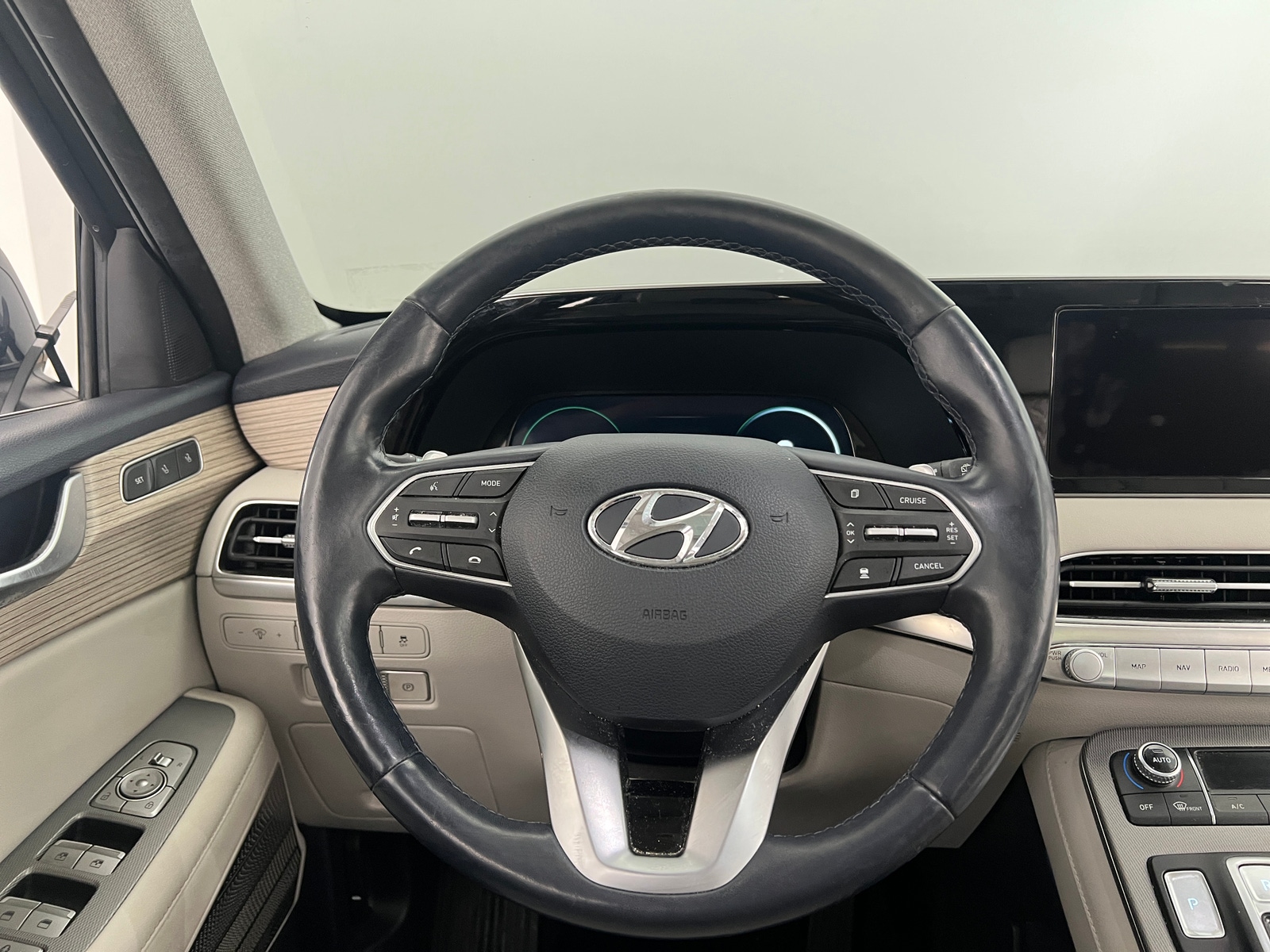 Thumbnail: 2021 Hyundai Palisade - 4