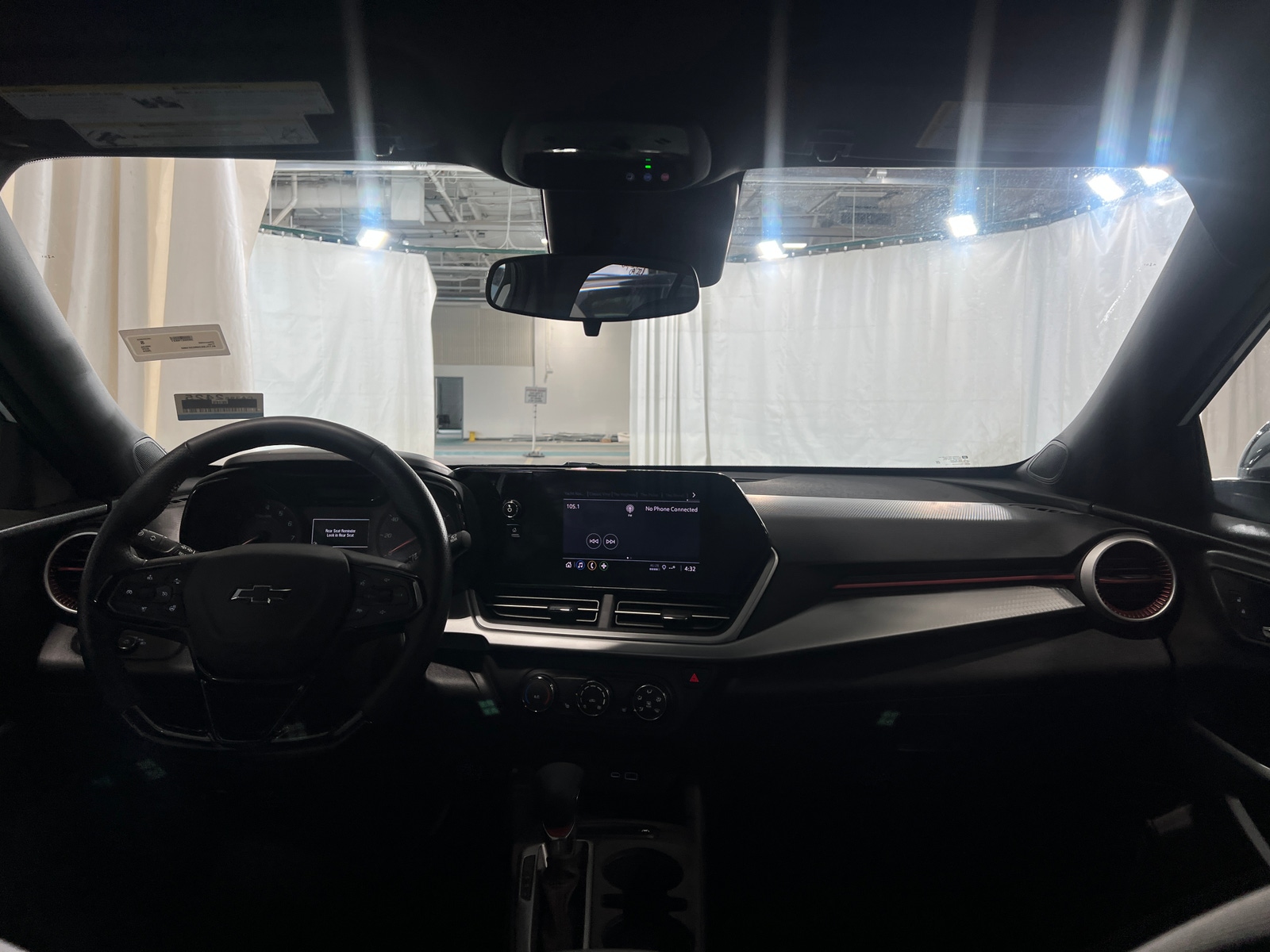 Thumbnail: 2024 Chevrolet Trax - 3