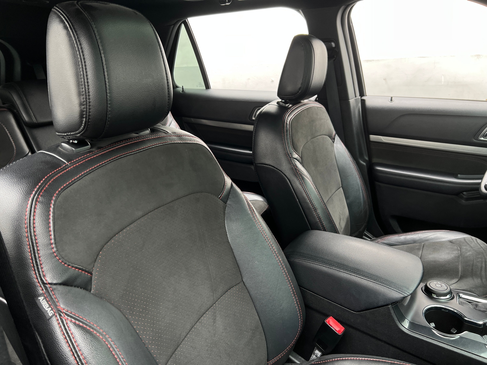 Thumbnail: 2018 Ford Explorer - 2