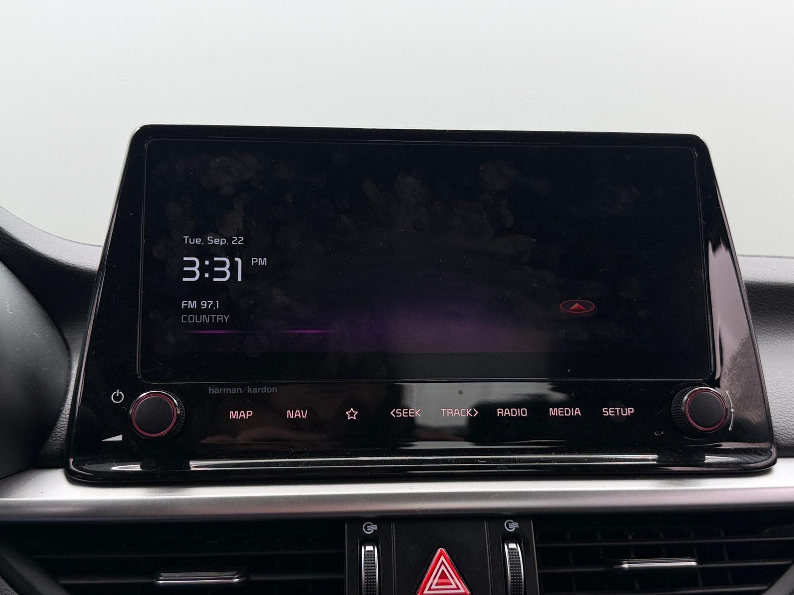 Thumbnail: 2023 Kia Forte - 3