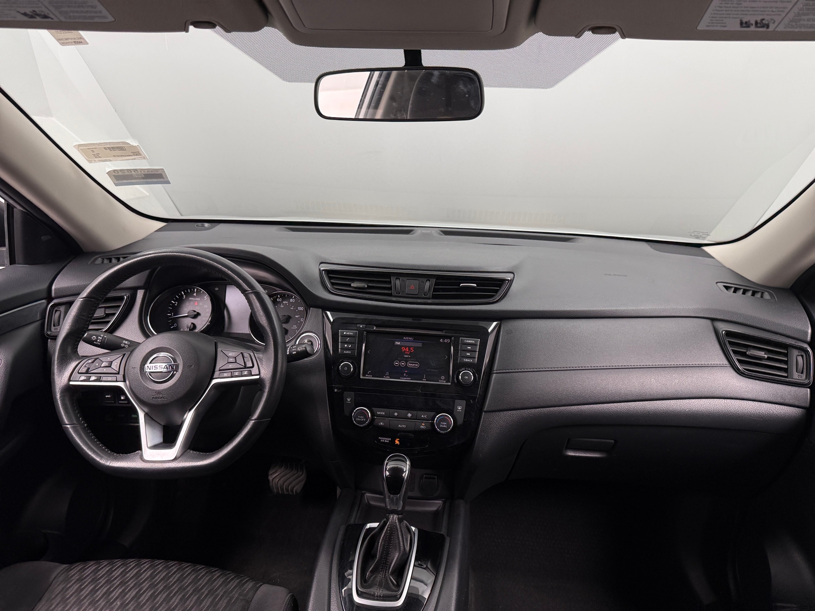 Thumbnail: 2018 Nissan Rogue - 3