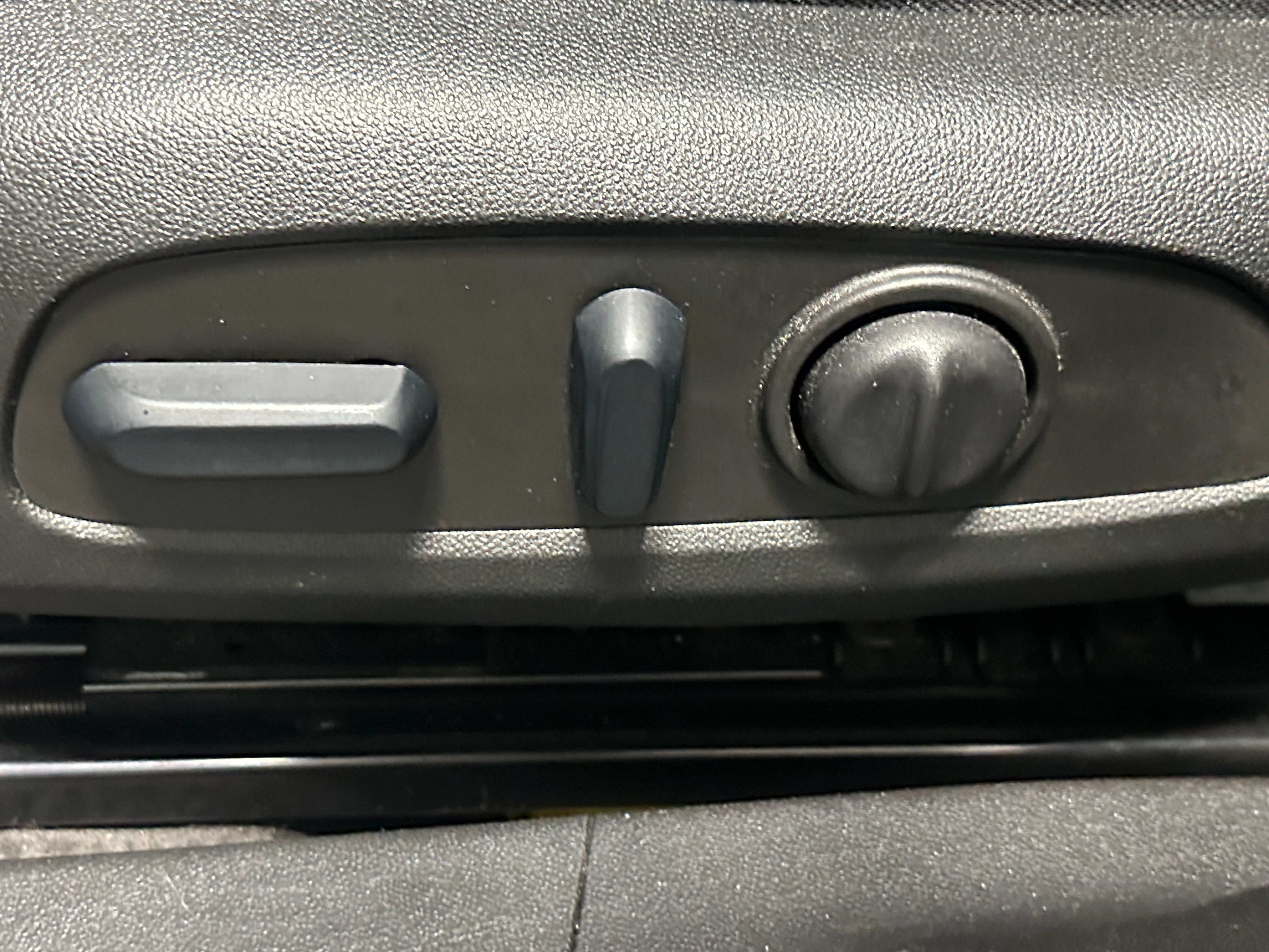 1G1ZD5ST1SF124514