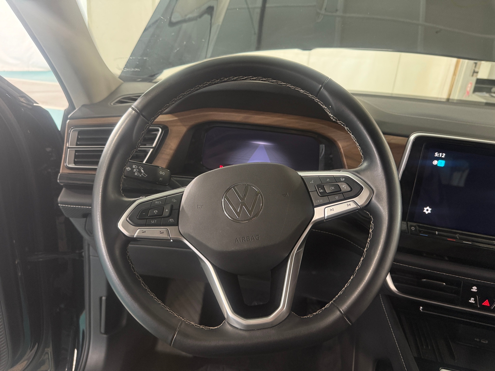 Thumbnail: 2025 Volkswagen Atlas - 5