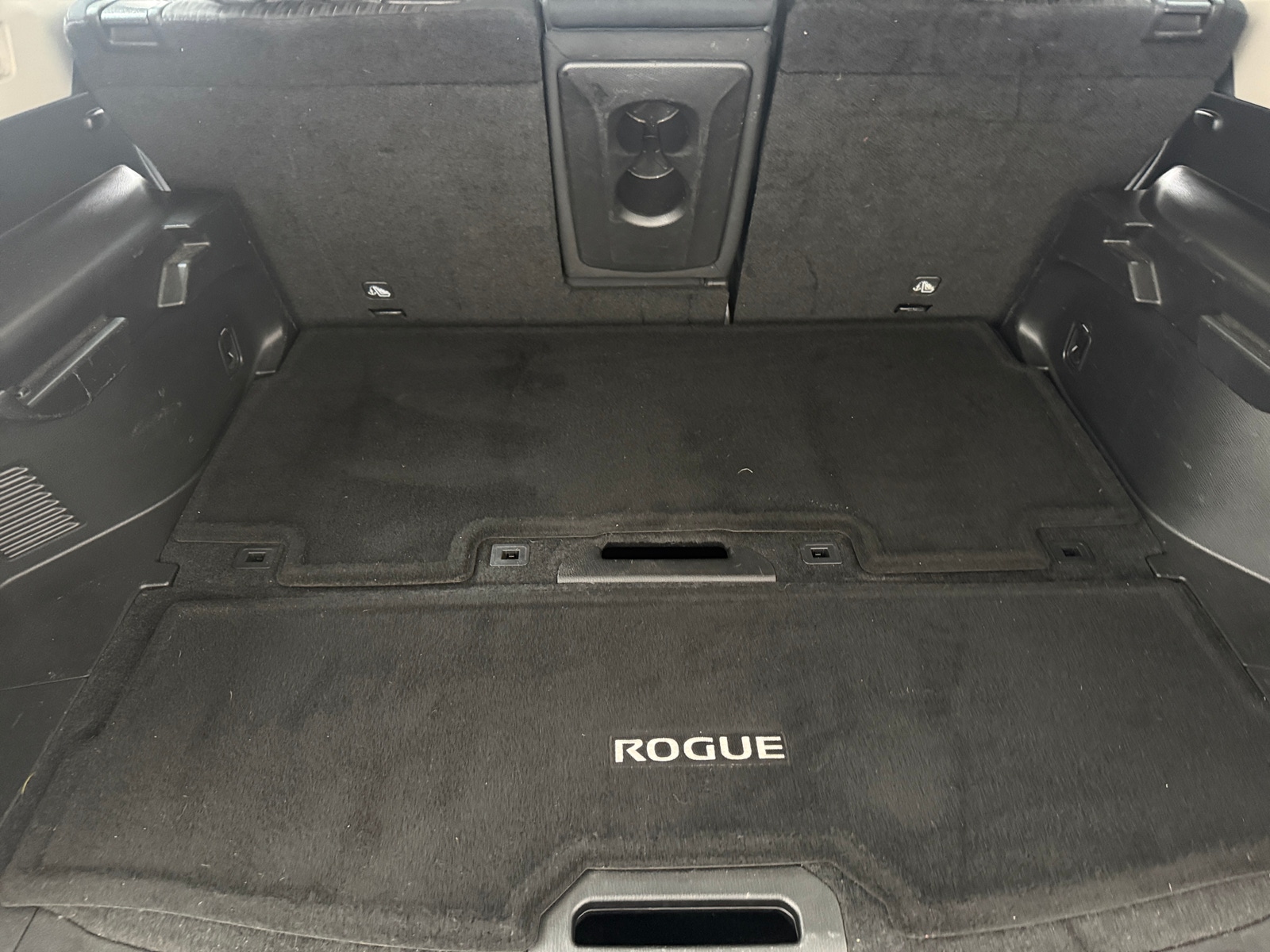 Thumbnail: 2017 Nissan Rogue - 7