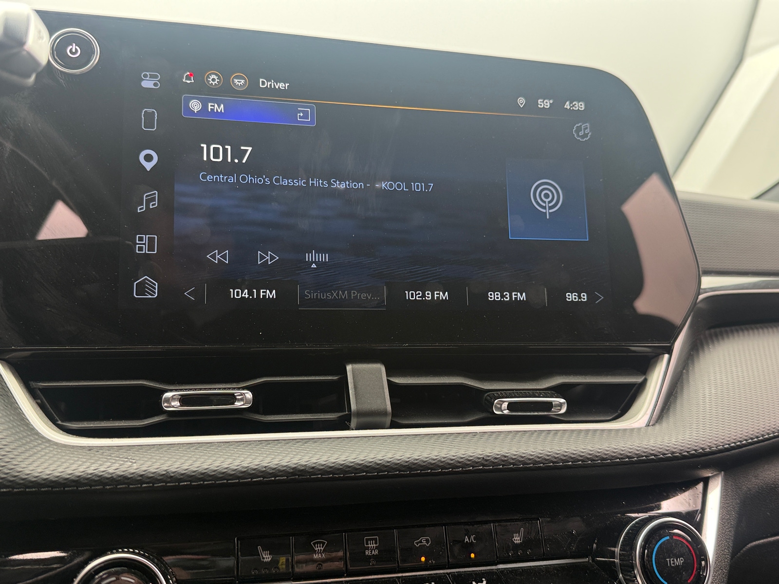 Thumbnail: 2026 Chevrolet Equinox - 4