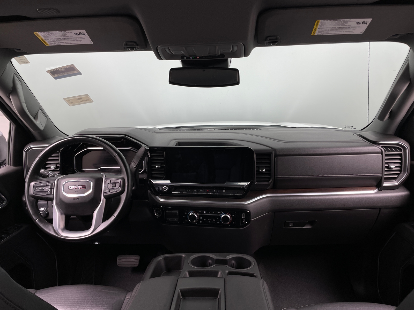Thumbnail: 2025 GMC Sierra 1500 - 2