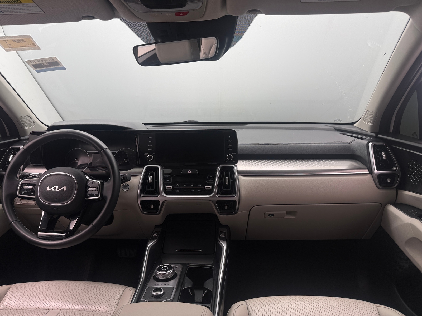 Thumbnail: 2023 Kia Sorento - 2