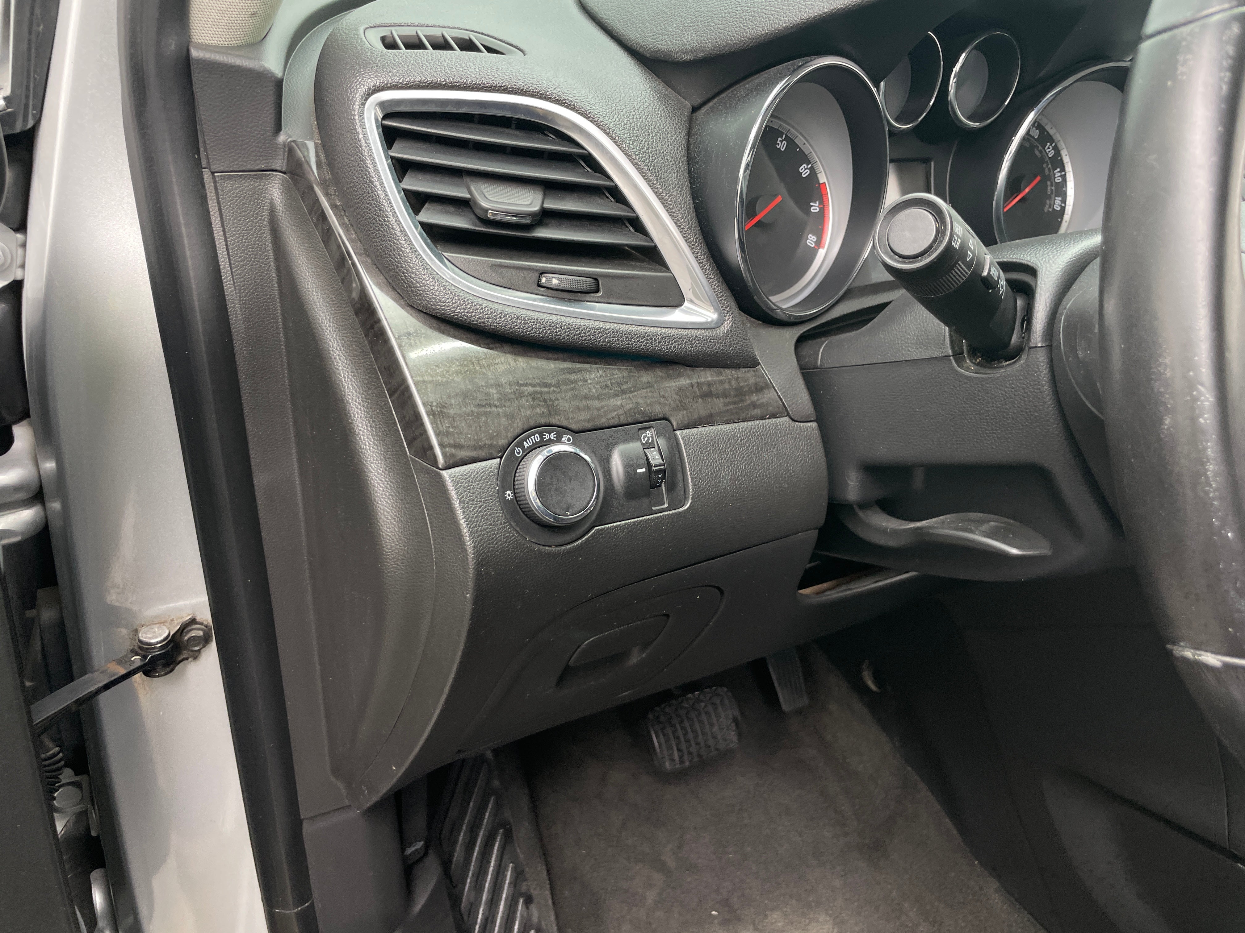 Used 2016 Buick Encore Base with VIN KL4CJASB8GB633630 for sale in Pewaukee, WI