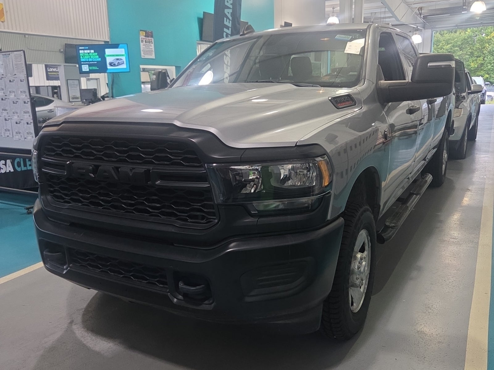 2023 Ram 3500 Tradesman 4x4 Crew Cab 8' Box