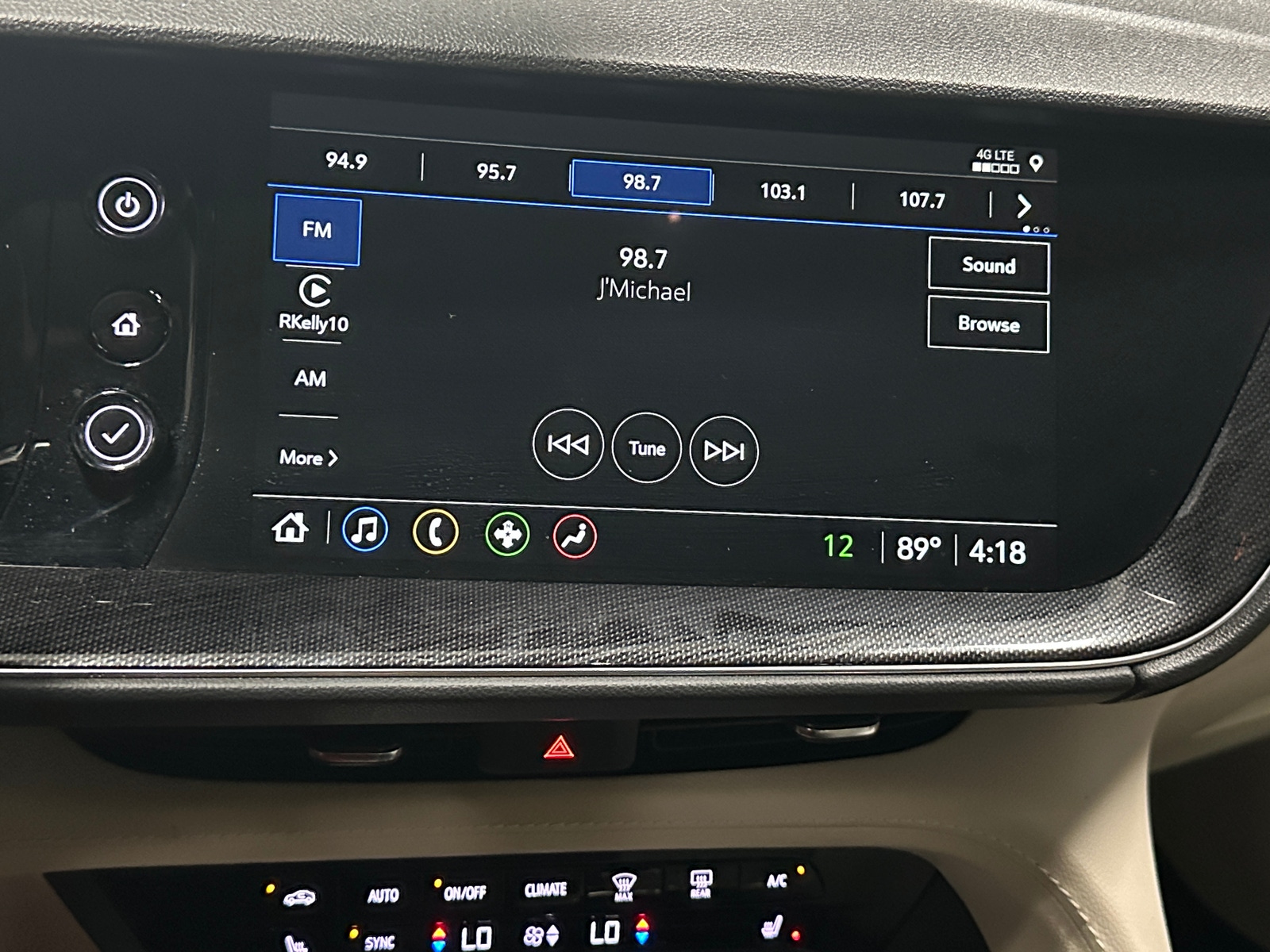 Thumbnail: 2023 Buick Envision - 3