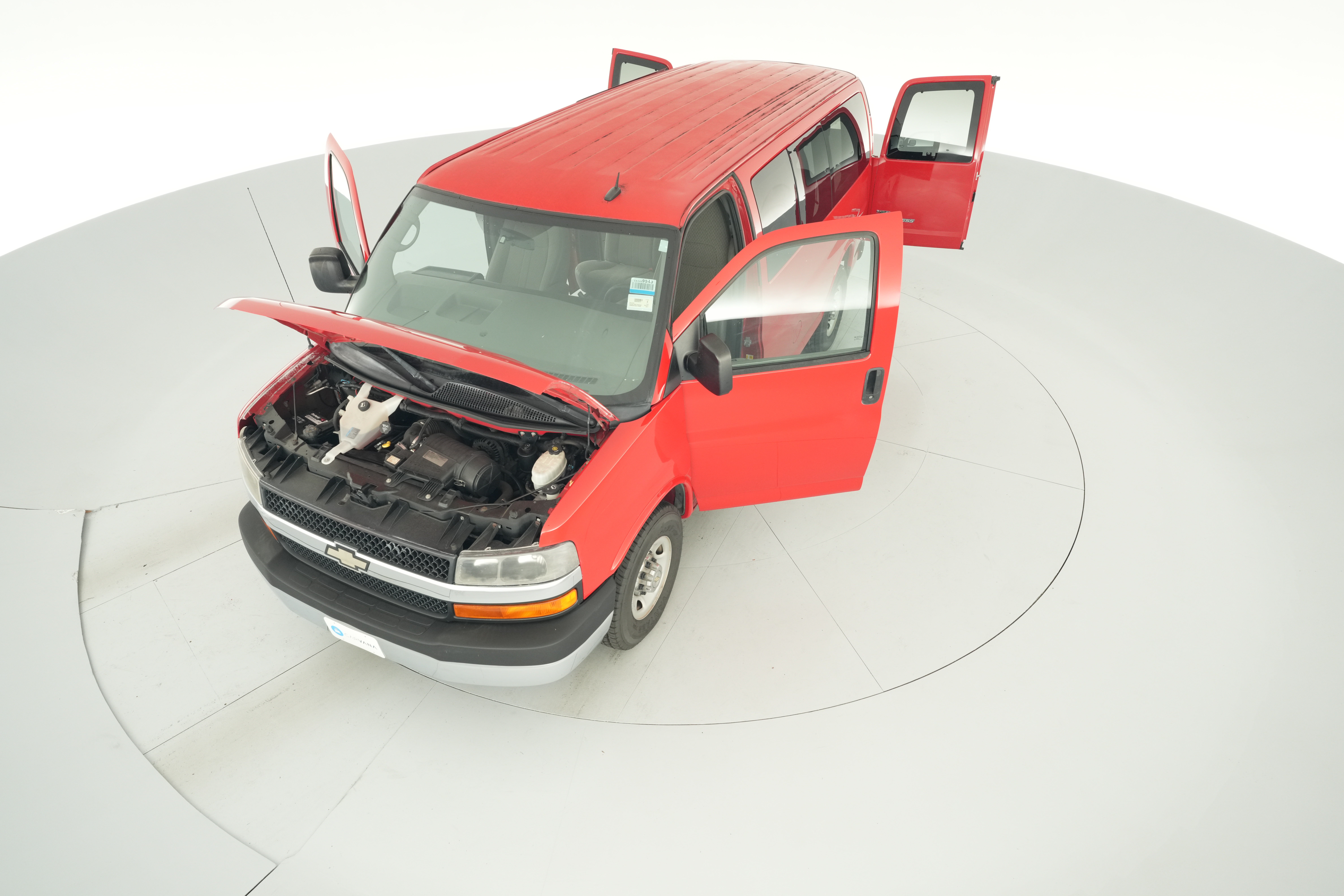 2011 Chevrolet Express LS - Photo 37