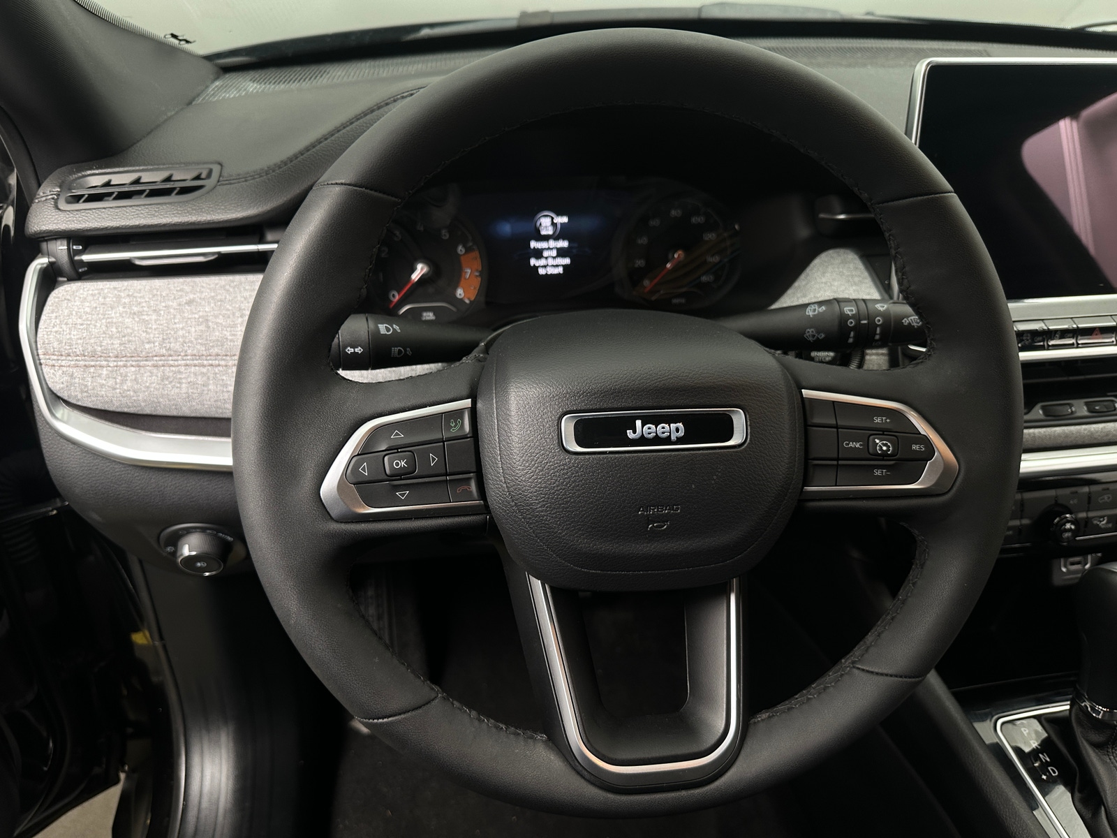 Thumbnail: 2023 Jeep Compass - 4