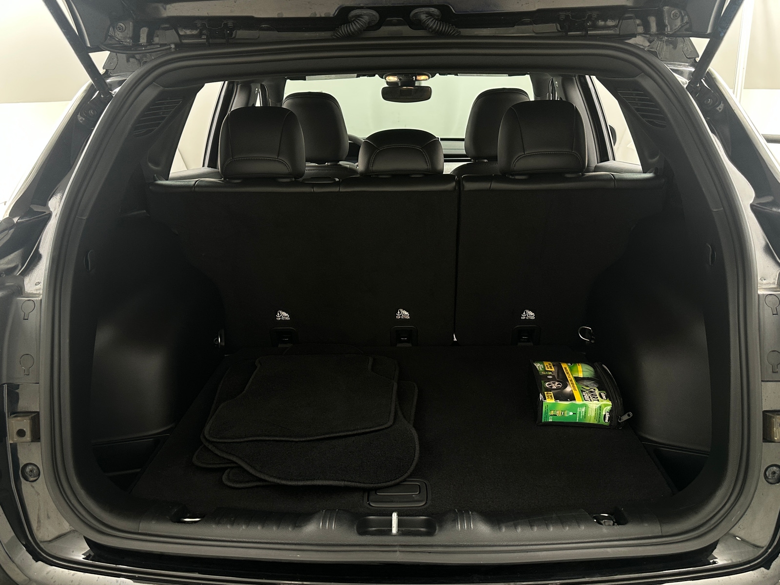 Thumbnail: 2023 Jeep Compass - 6