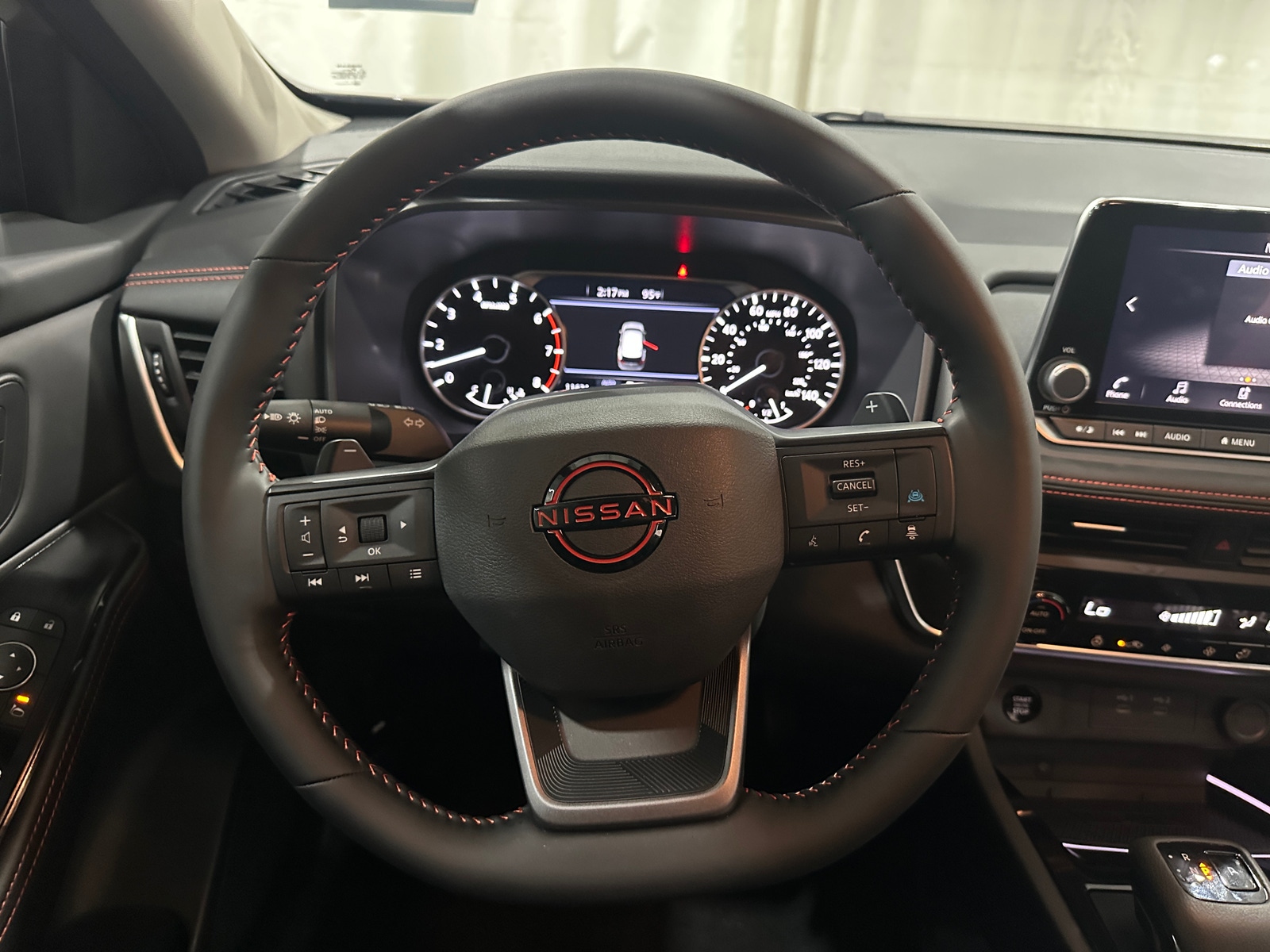 Thumbnail: 2025 Nissan Rogue - 4