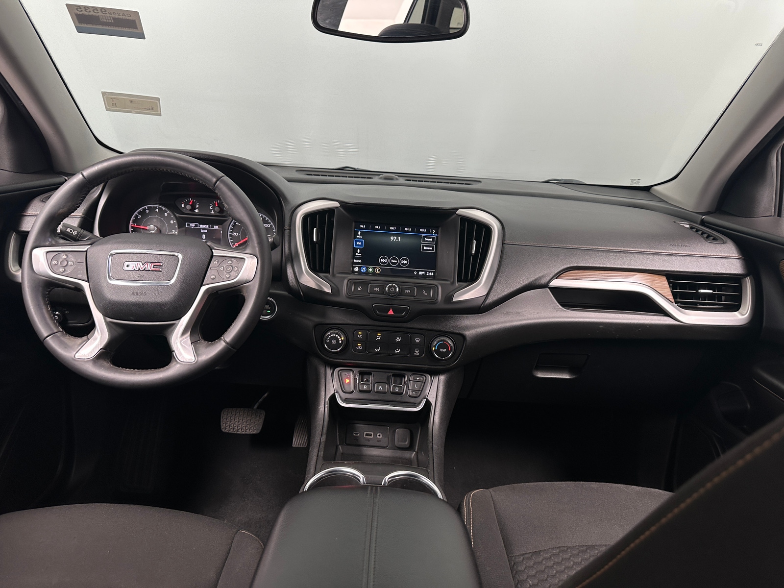 Thumbnail: 2018 GMC Terrain - 3