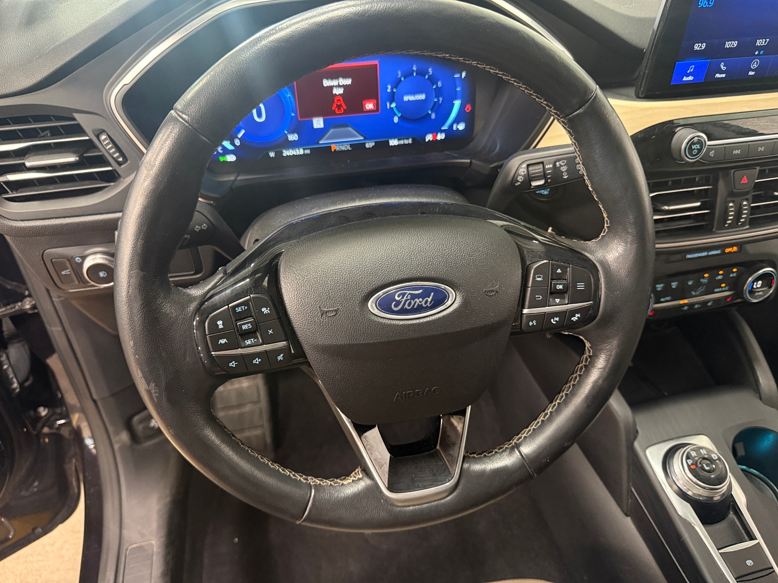Thumbnail: 2021 Ford Escape - 5