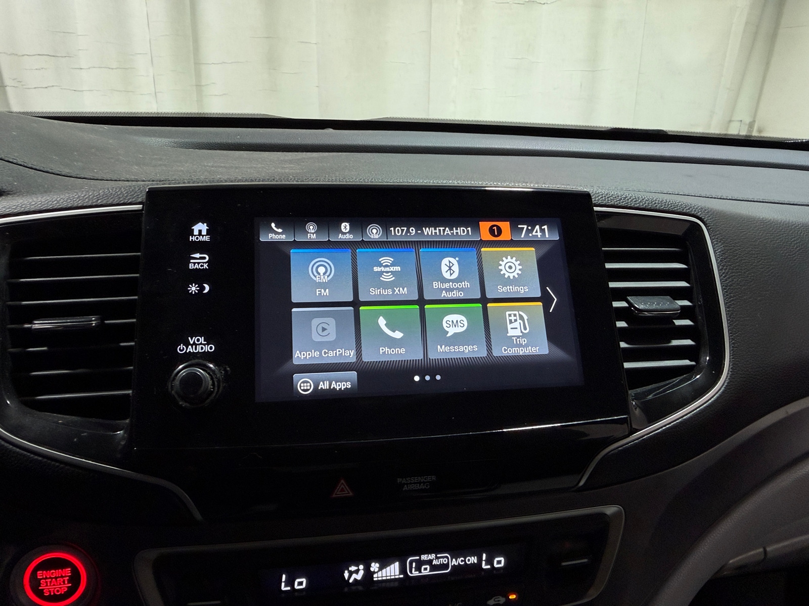 Thumbnail: 2020 Honda Pilot - 4