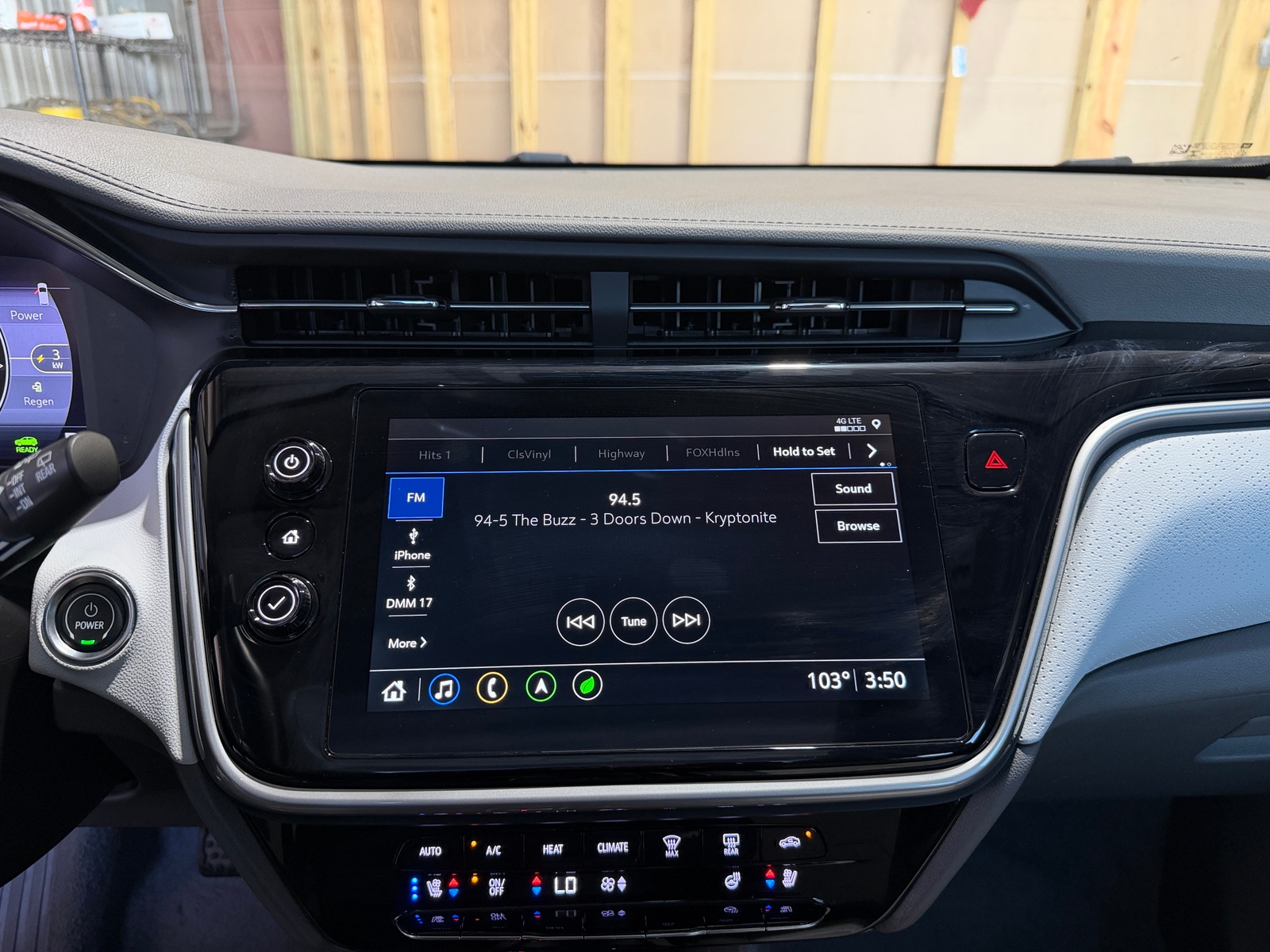 Thumbnail: 2023 Chevrolet Bolt EUV - 3