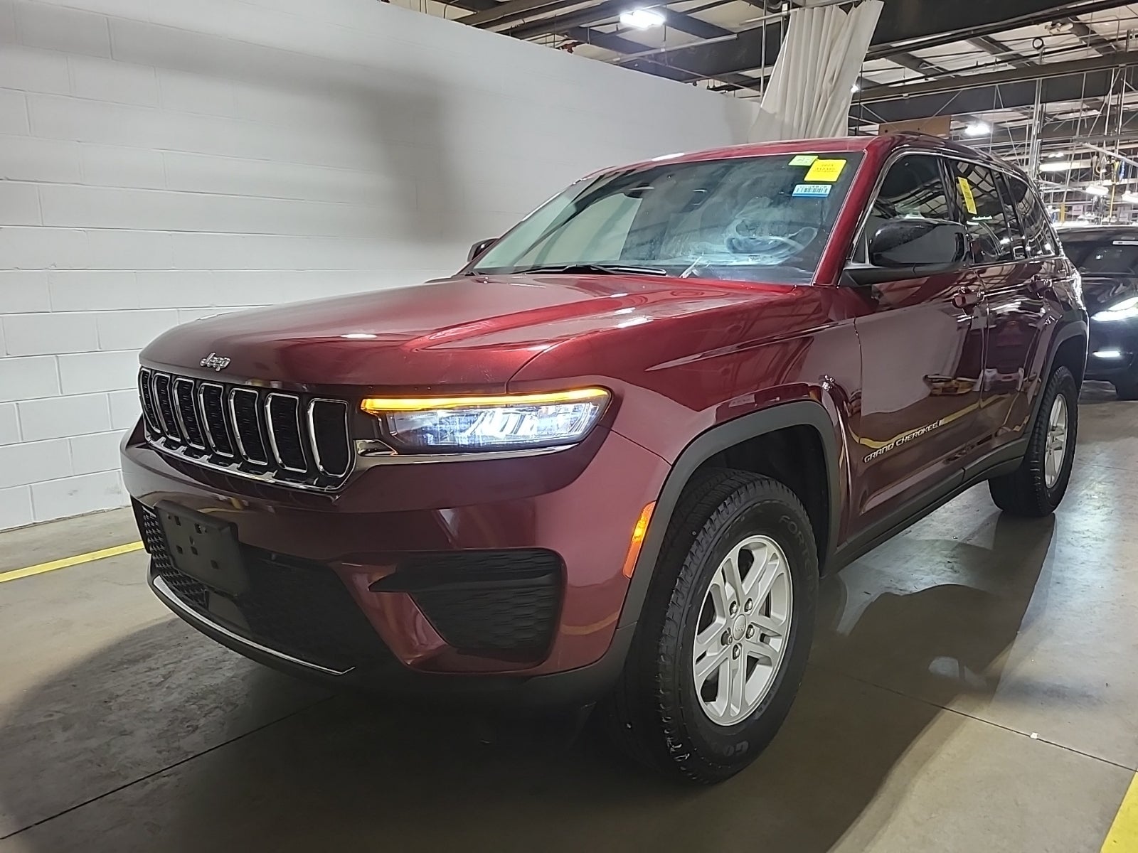 2023 Jeep Grand Cherokee Laredo