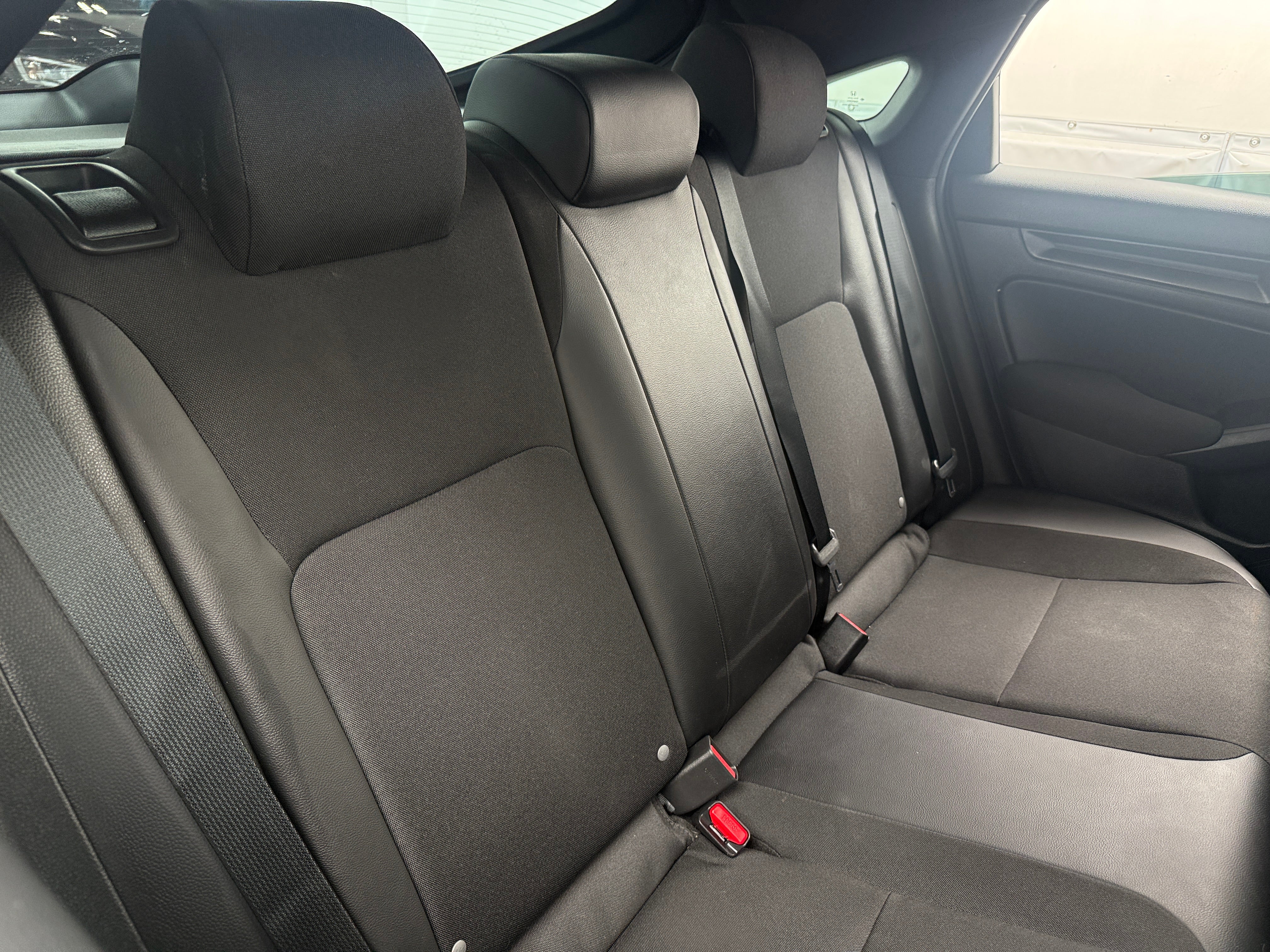 2026 Honda Civic Hatchback Sport - Photo 5