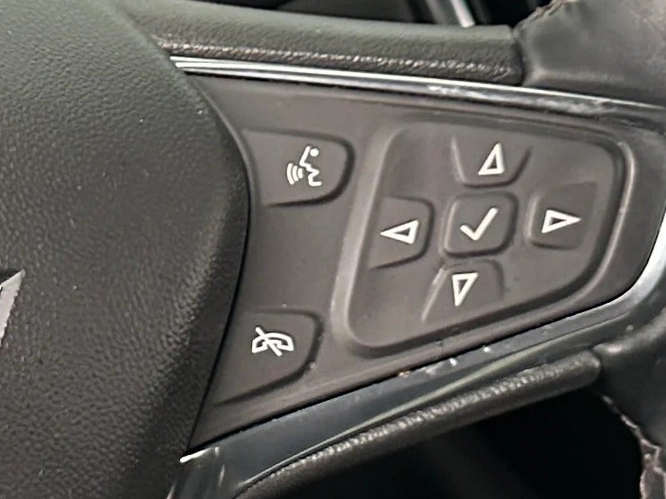 2024 Chevrolet Equinox LT - Photo 12