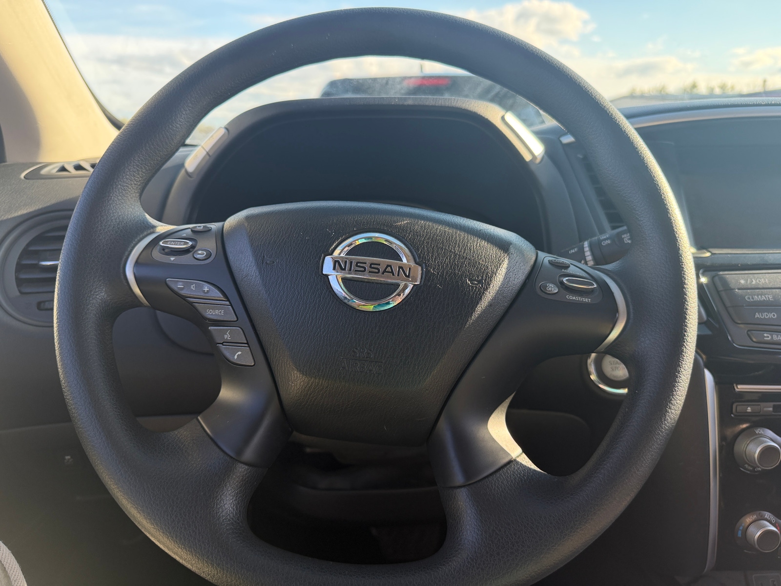 Thumbnail: 2019 Nissan Pathfinder - 5