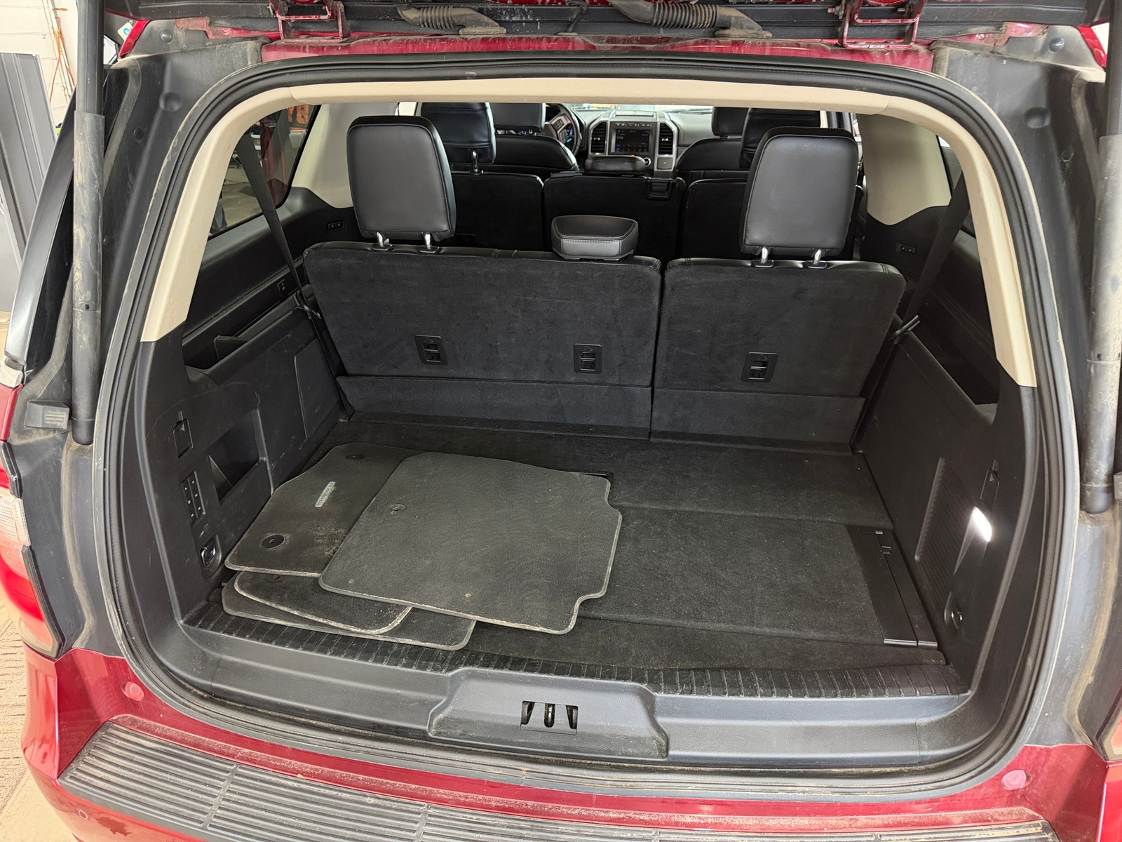 Thumbnail: 2019 Ford Expedition MAX - 6